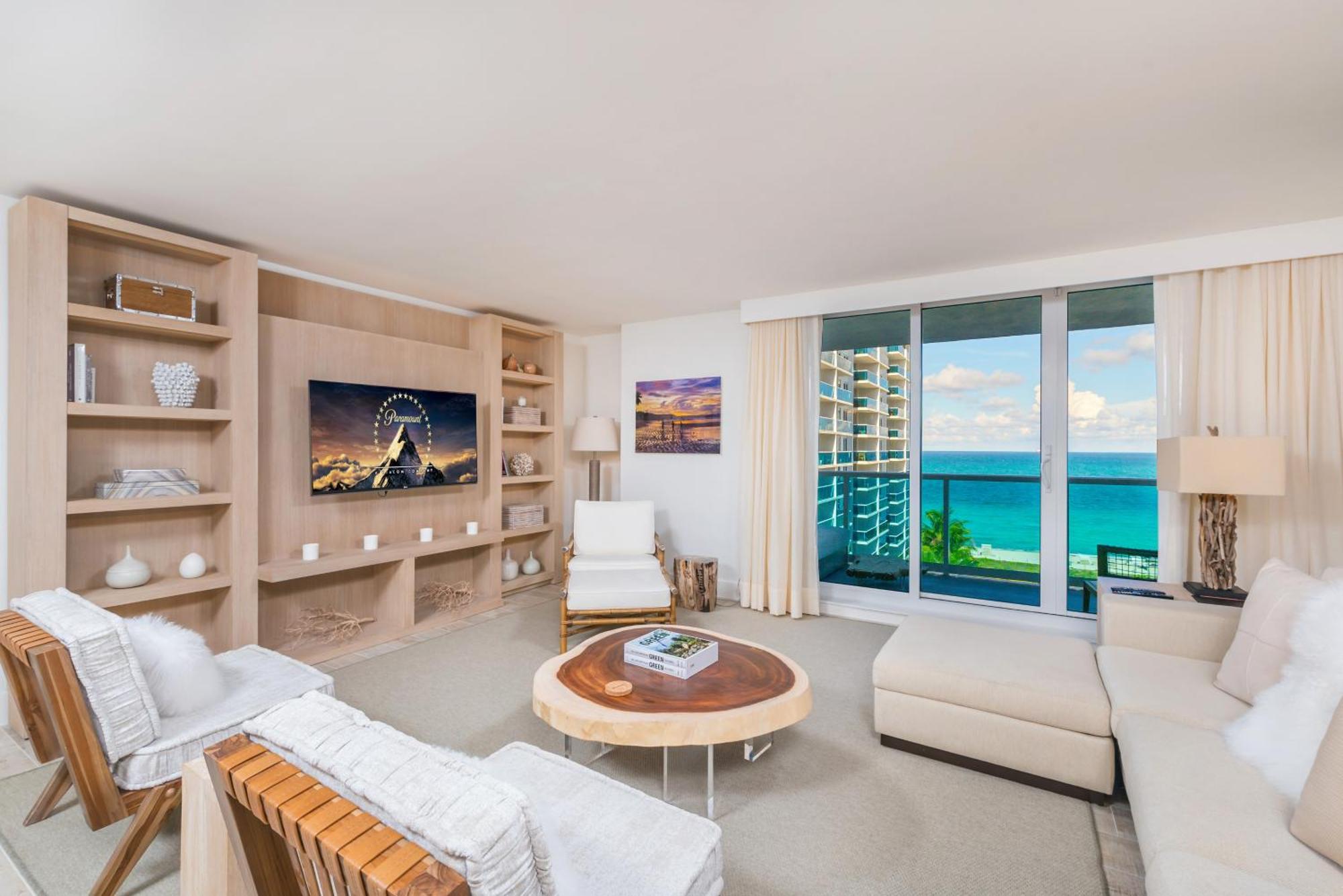 Oceanview Private At 1 & Homes -1040 Apartment
