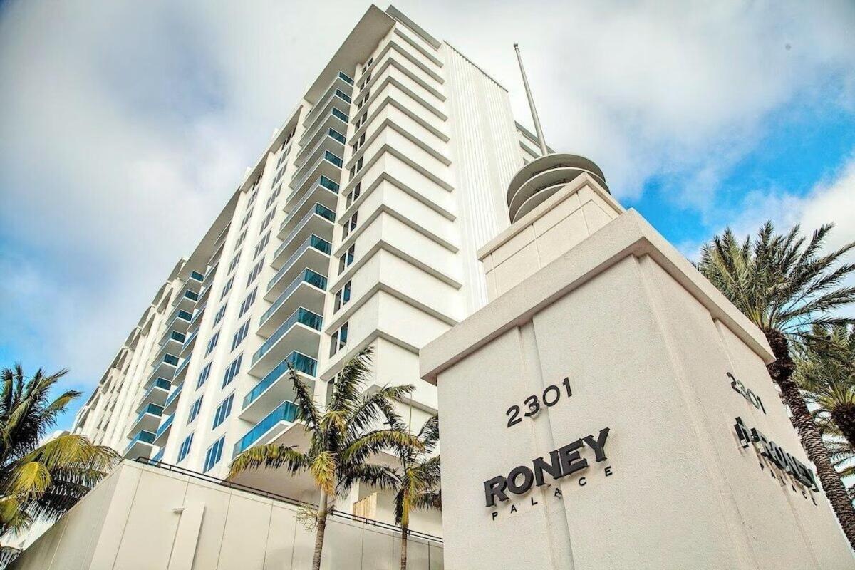 Romantic-5 Star-1br-oceanfront-balcony-south-beach Apartment