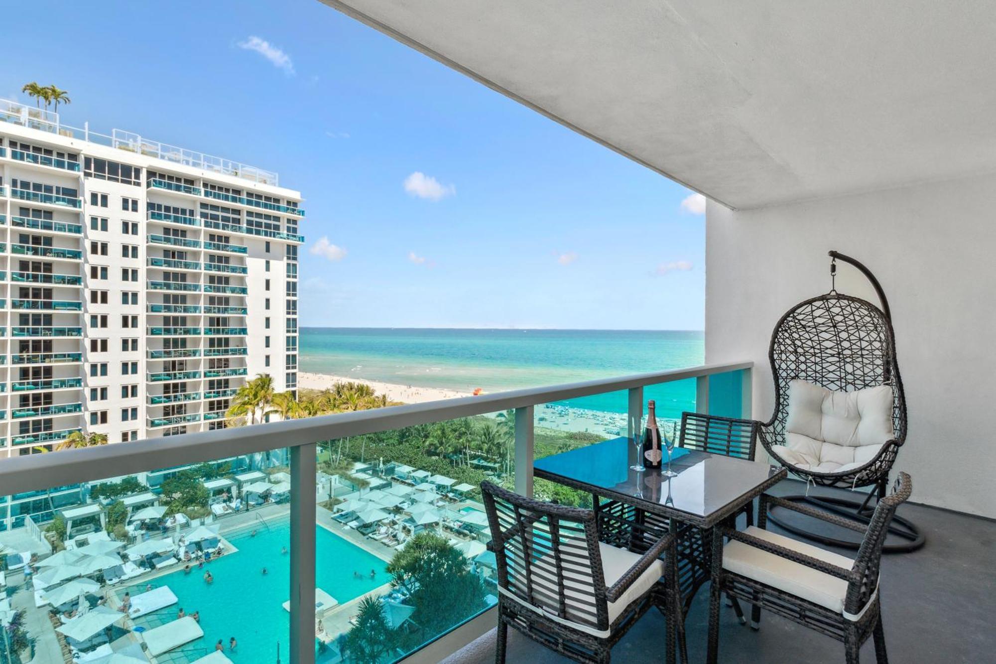 Romantic-5 Star-1br-oceanfront-balcony-south-beach Miami Beach