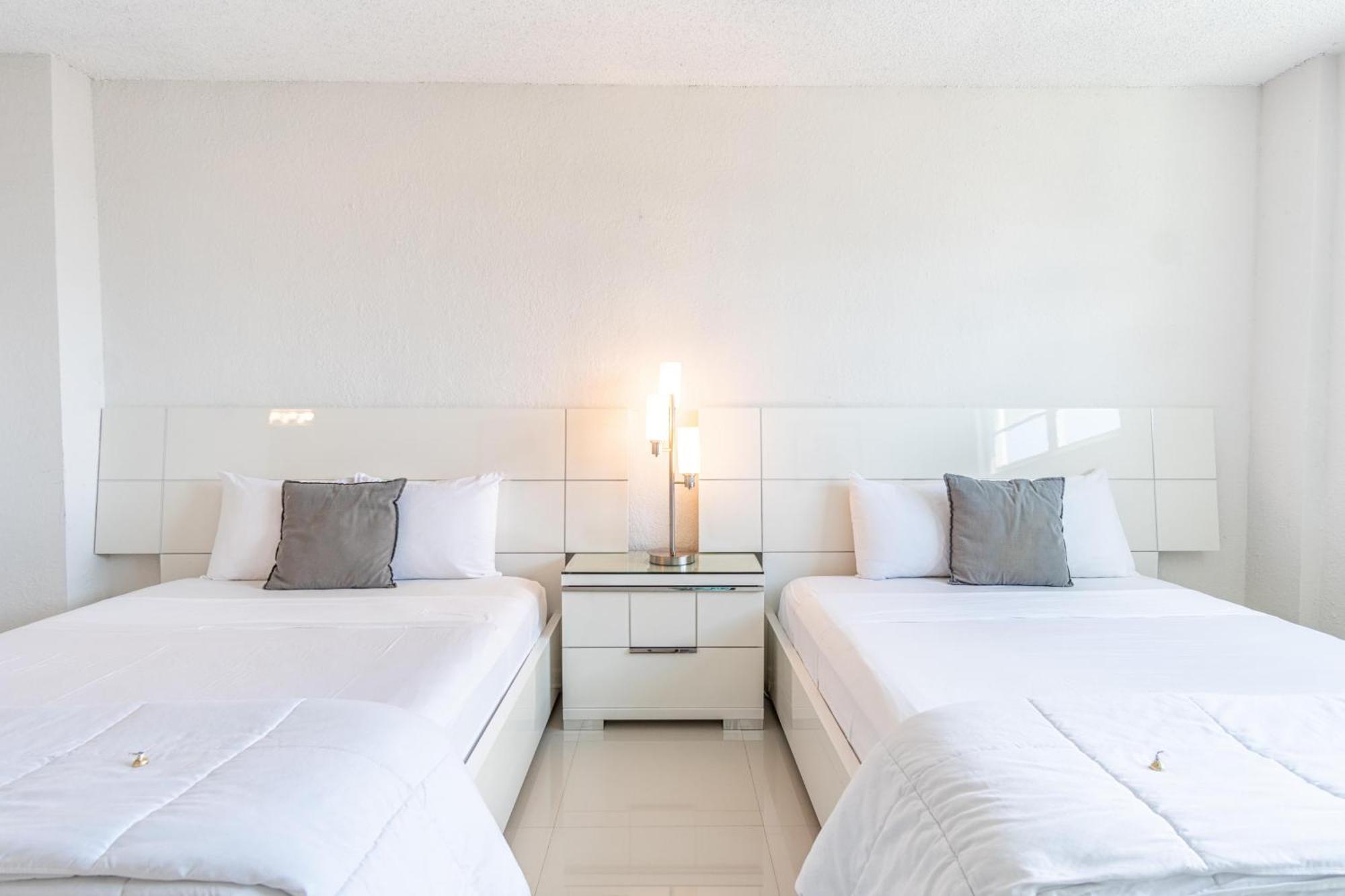 Ocean Reserve 161 Appartamento Miami Beach