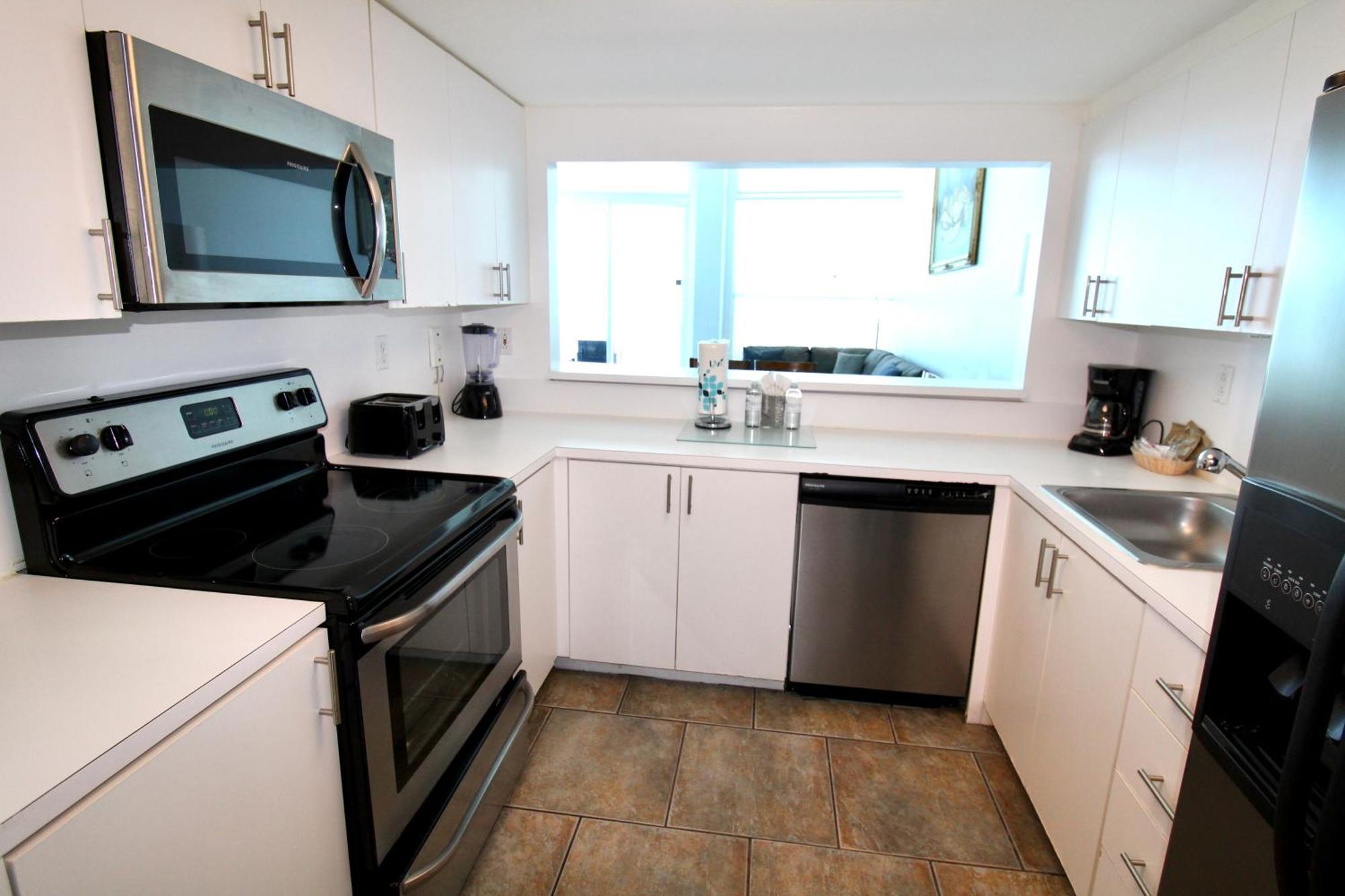 Casa de férias Castle M16 Oceanview Loft With Access, Pool, Tennis And Free Parking! *