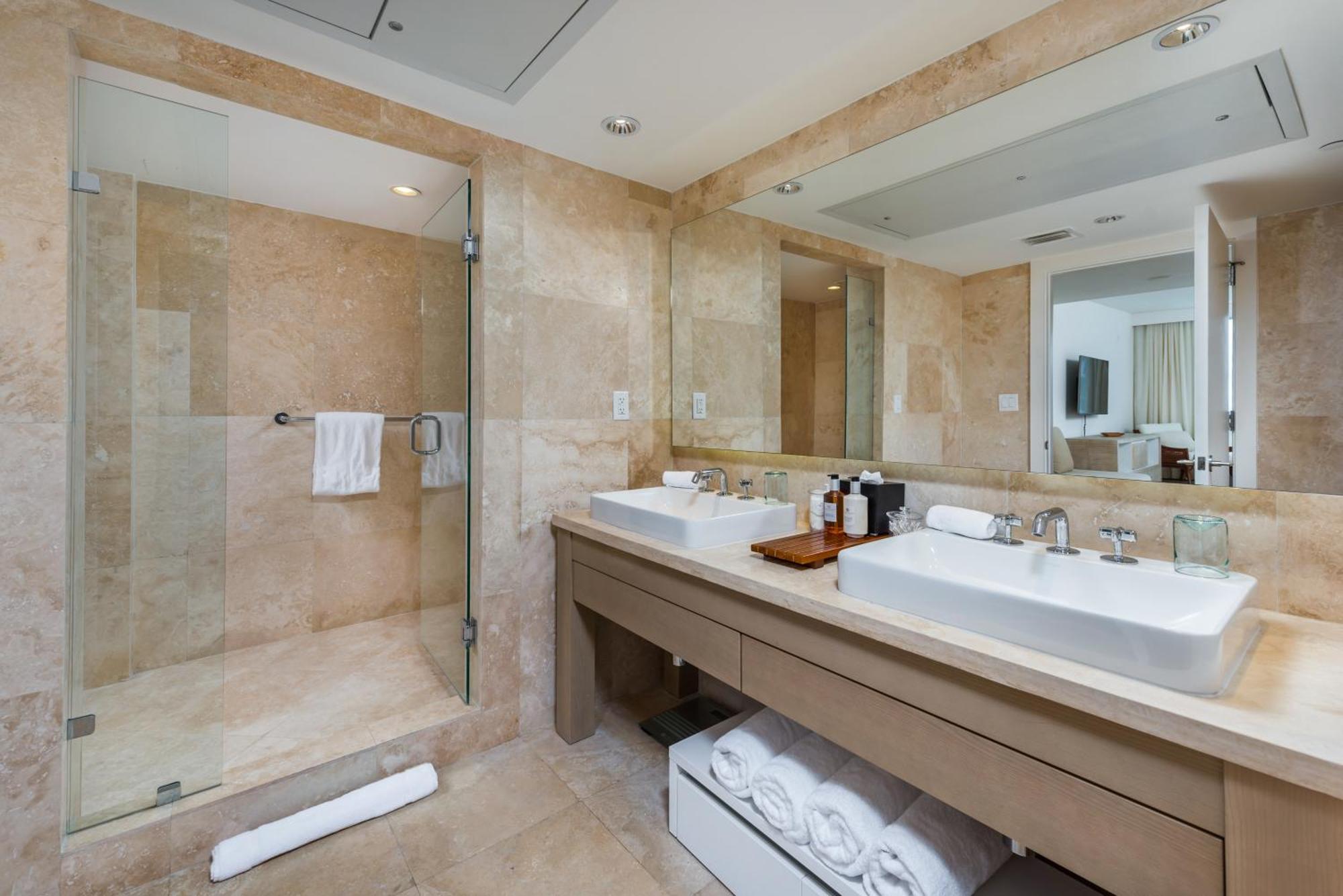 Oceanview Private At 1 & Homes -1040 * Miami Beach