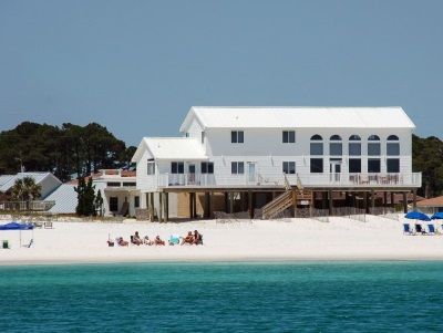 Ocean Front And By Global Vacations Hotel