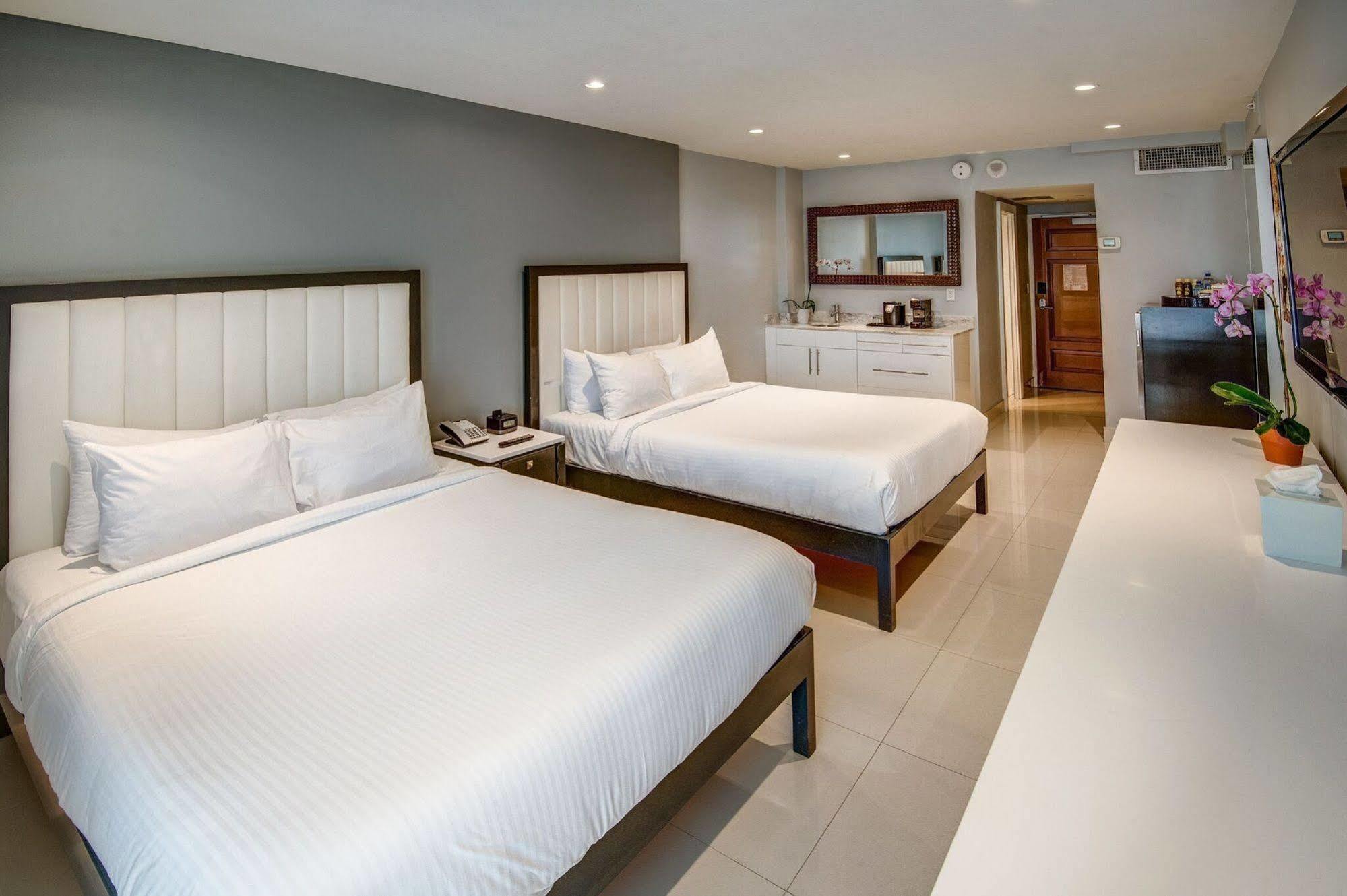 Hotel Villas At Shelborne 4*