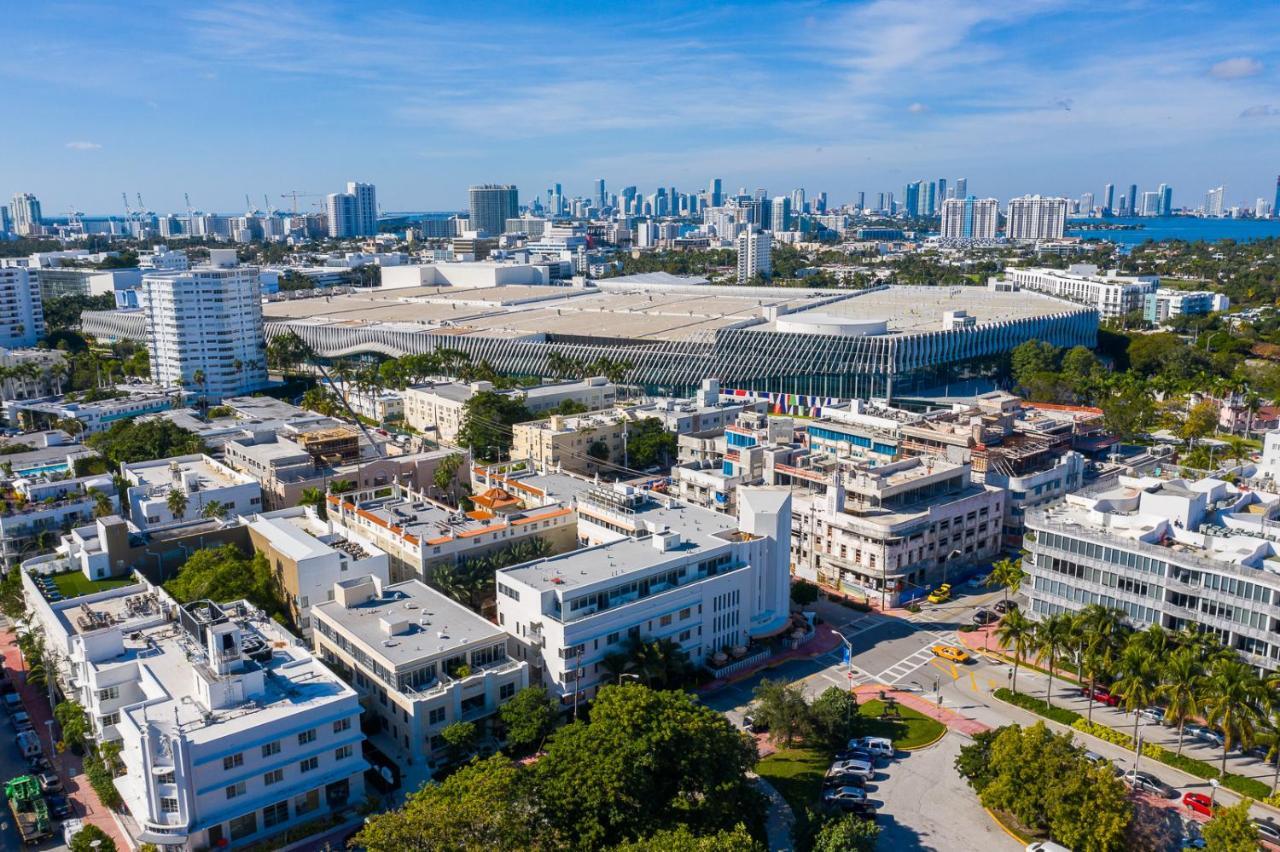 Resort The Plymouth South Miami Beach
