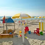 Grand Beach Hotel