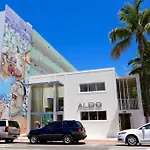 Aldo Apartments