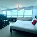 Castle 732 Ocean View With Pool, Tennis, Beach Access, Free Parking