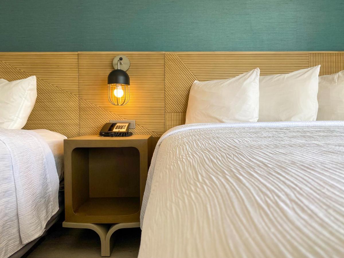 Hotel Marseilles Beachfront Miami Beach