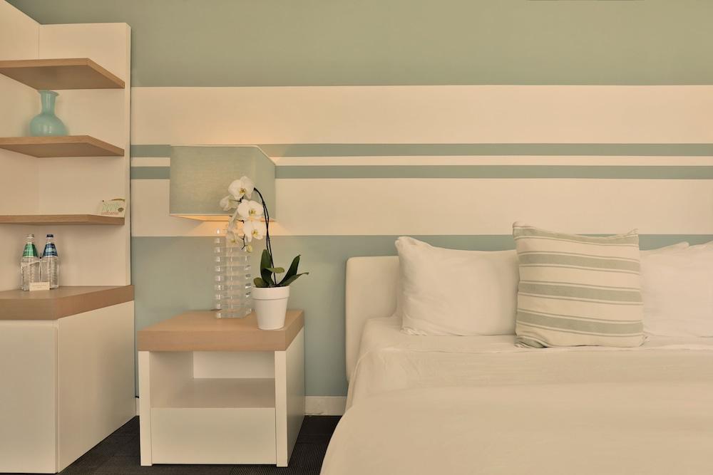 Hotel The Local House 4*