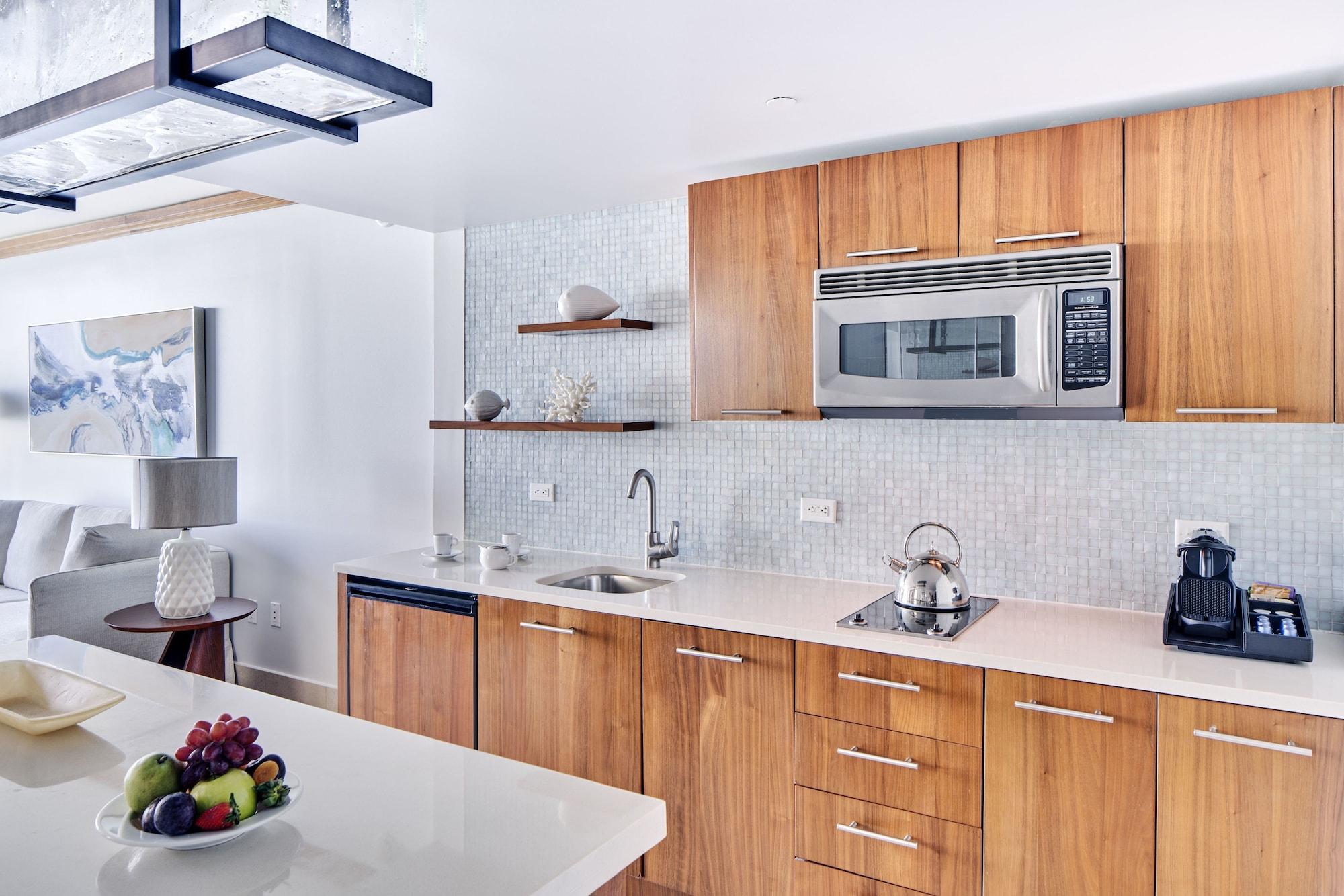 Hotel Carillon Miami Wellness
