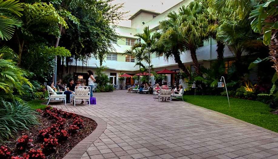 Dorchester & Hotel Miami Beach
