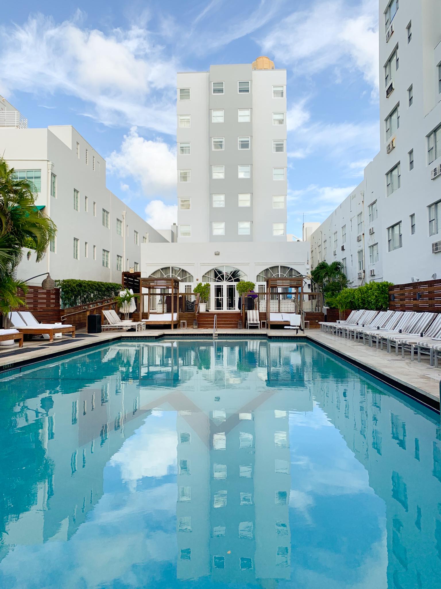Hotel Marseilles Beachfront 4*