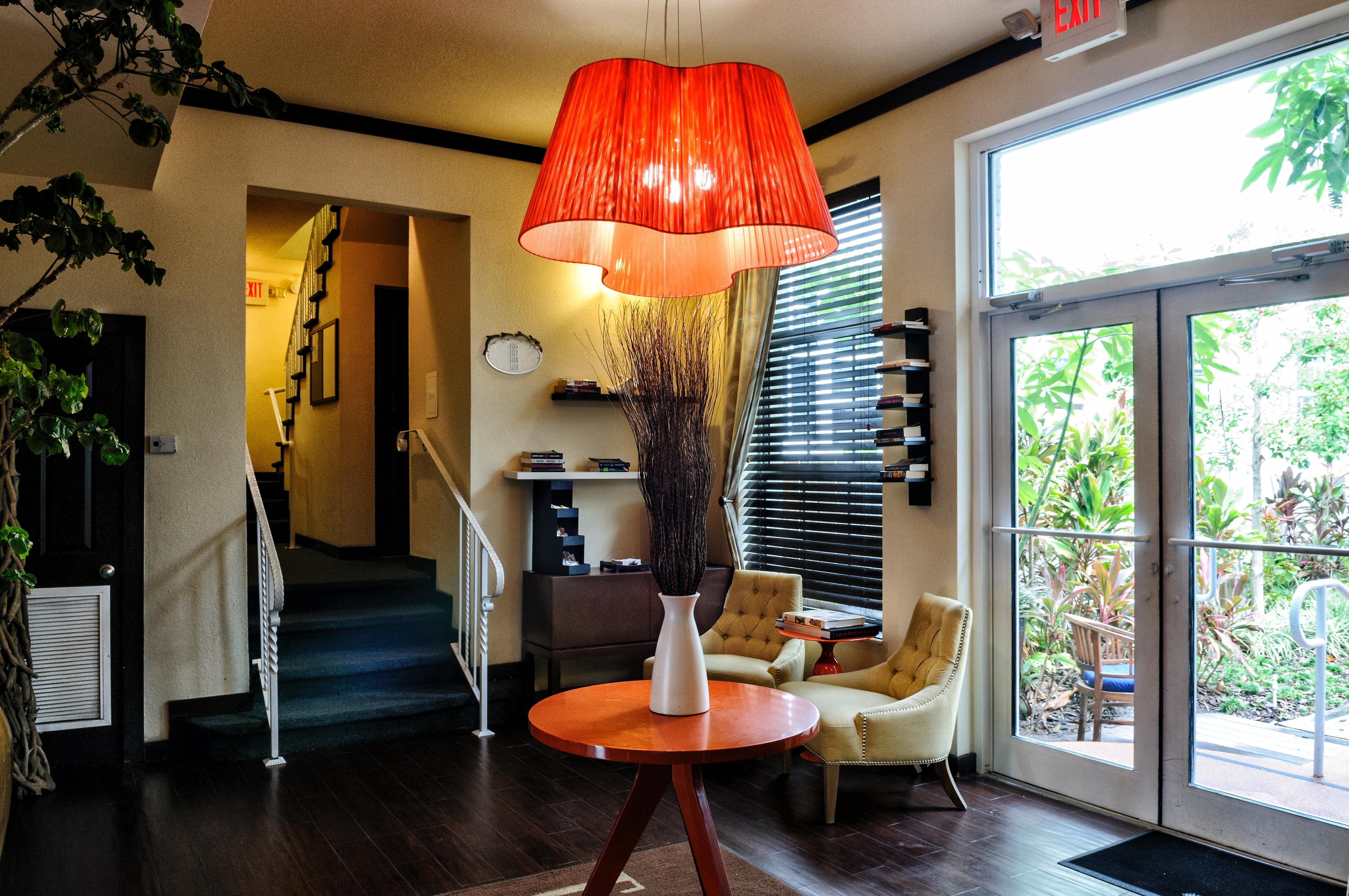 Hotel Tradewinds Miami 3*