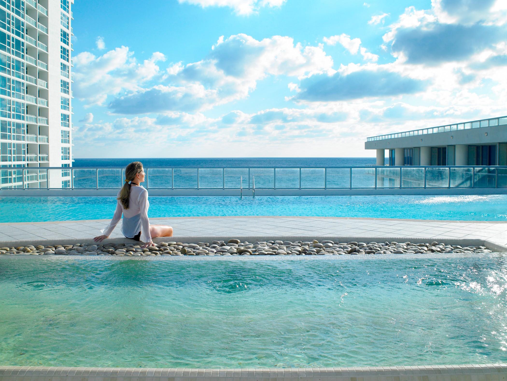 Carillon Miami Wellness Miami Beach