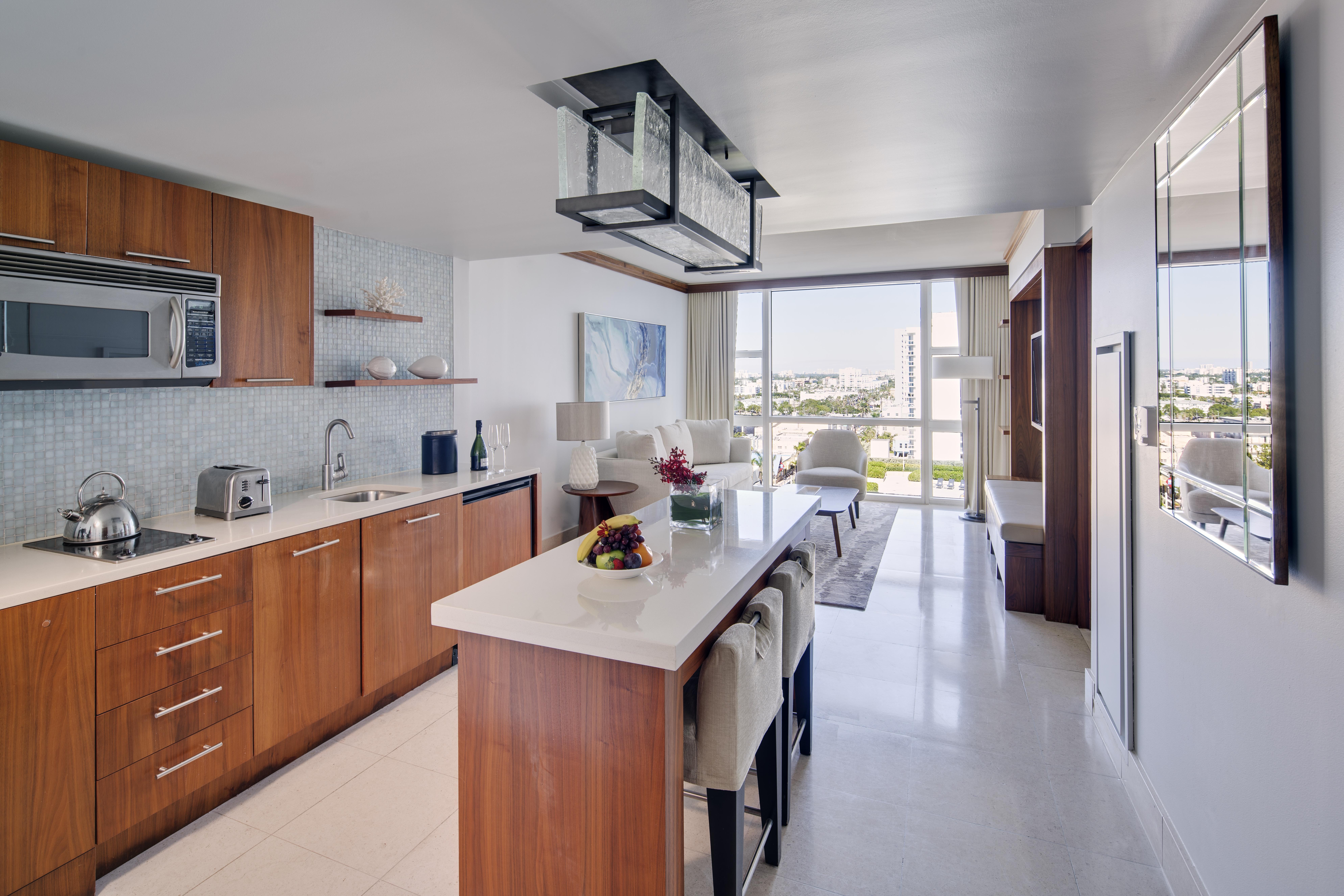 Carillon Miami Wellness Hotel Miami Beach