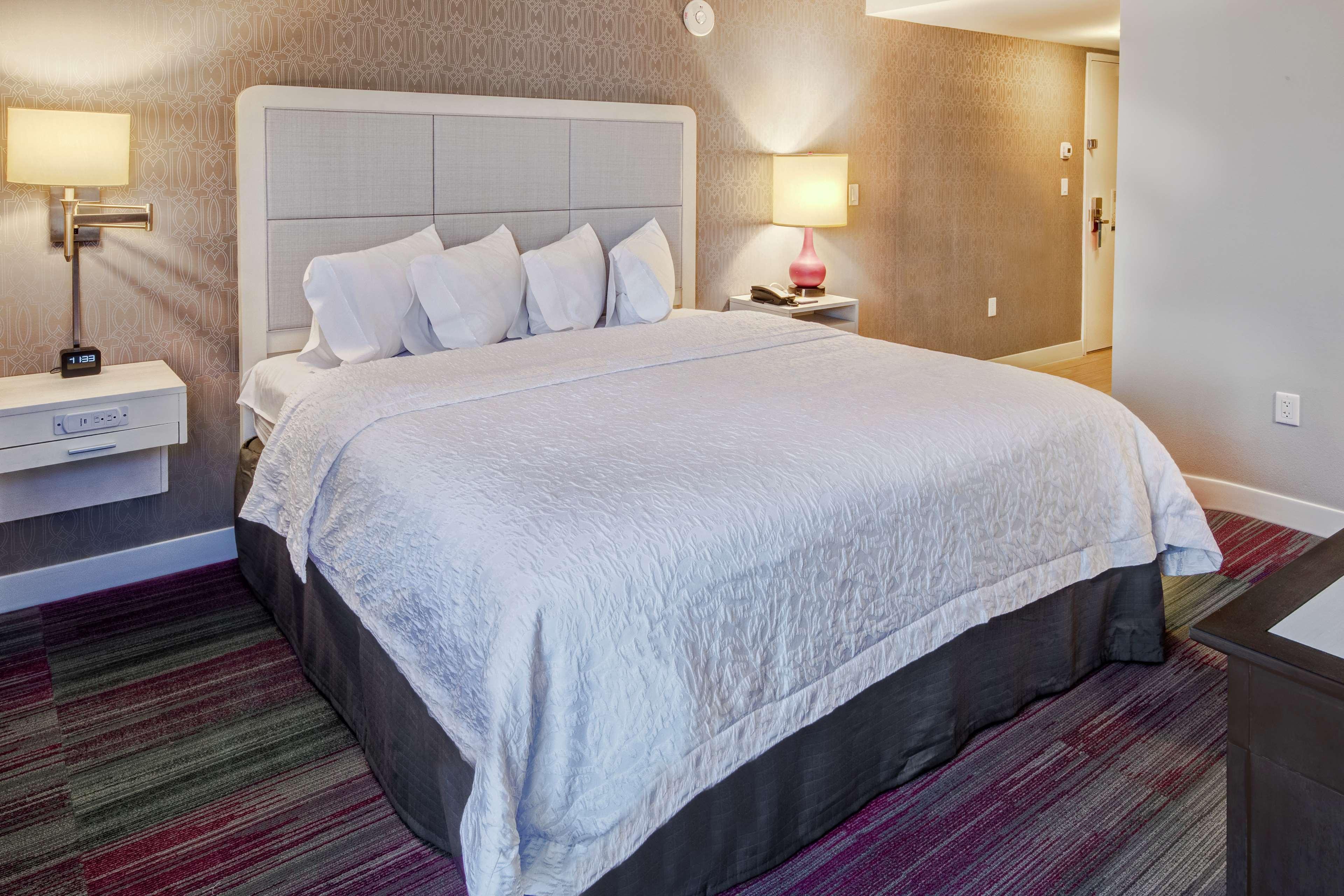 Continental Miami Beach, Tapestry Collection By Hilton 4*