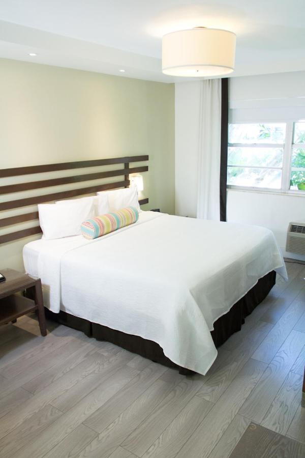 Hotel Dorchester & Miami Beach