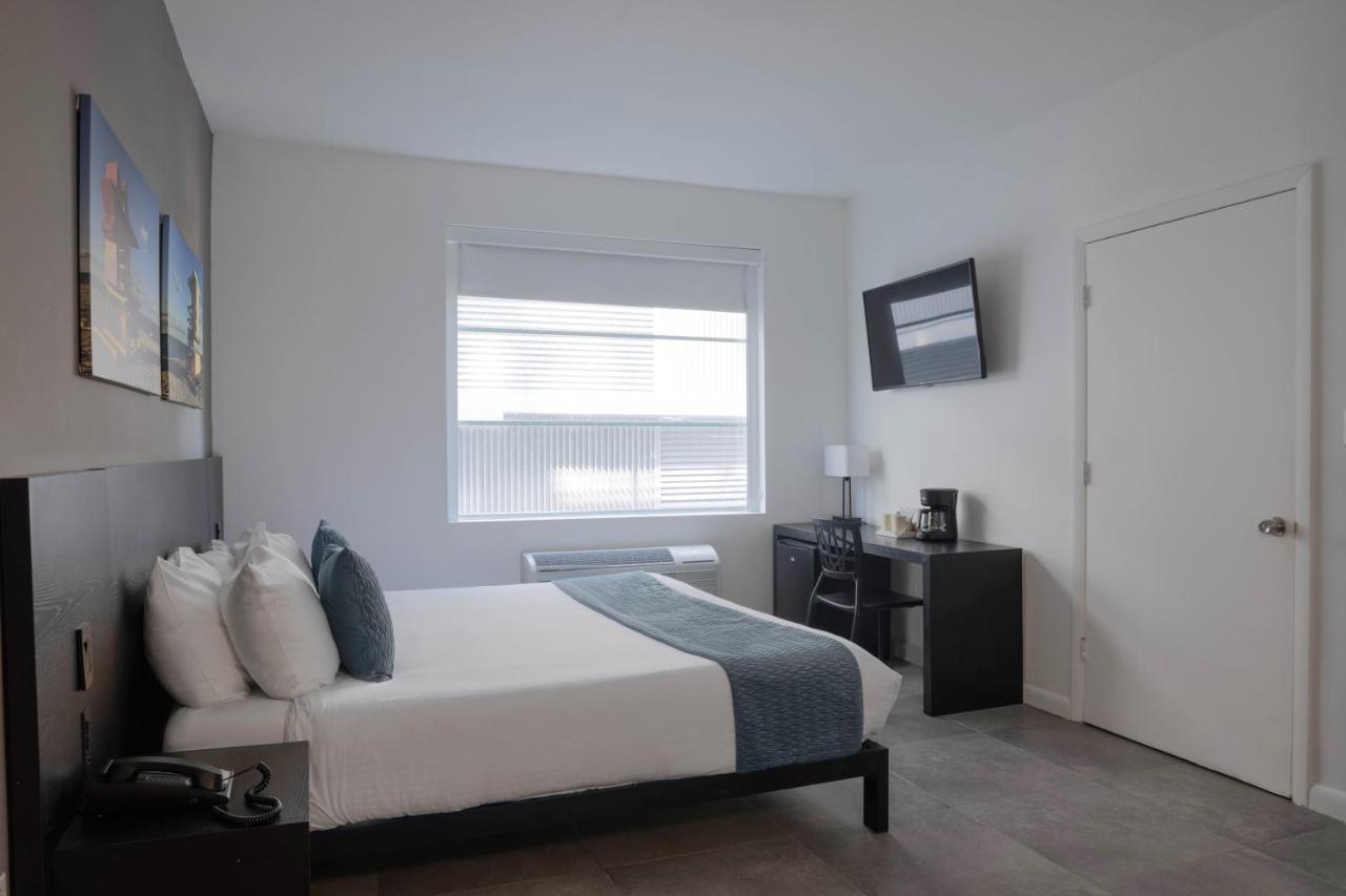 Mb Hotel, Trademark Collection By Wyndham Hotel