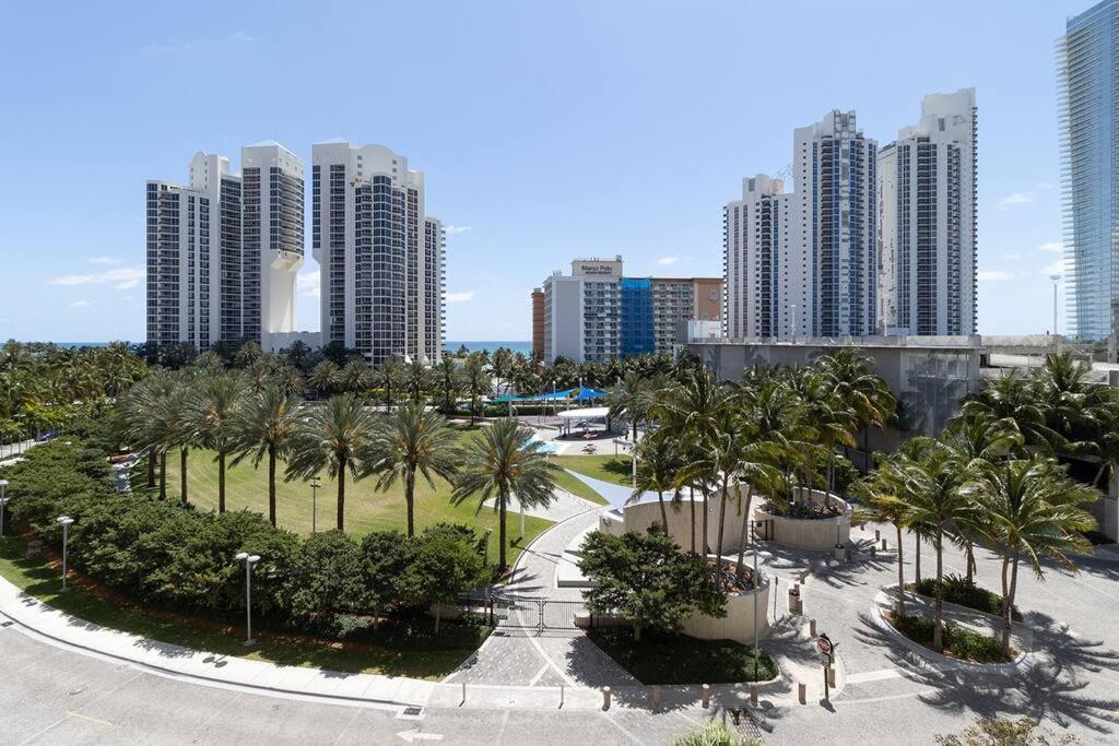 Apartamento Modern Oceanview - Steps To The Beach! *
