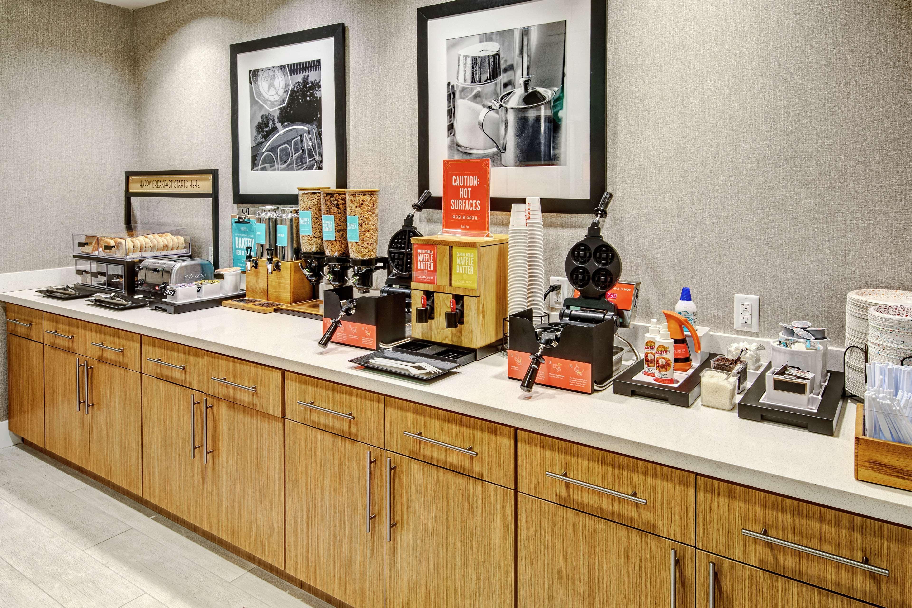 Continental Miami Beach, Tapestry Collection By Hilton Hotel