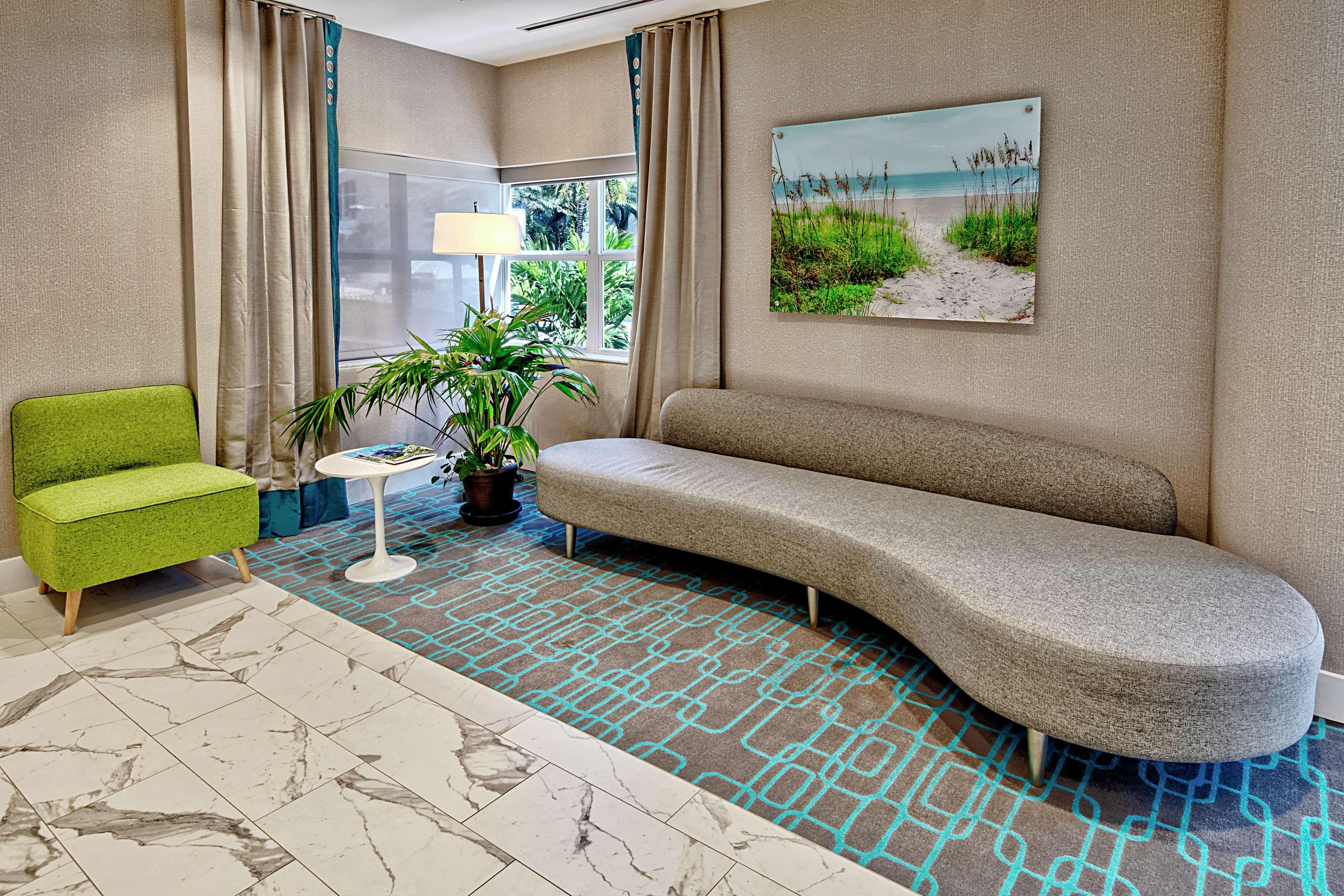 Hotel Continental Miami Beach, Tapestry Collection By Hilton Miami Beach