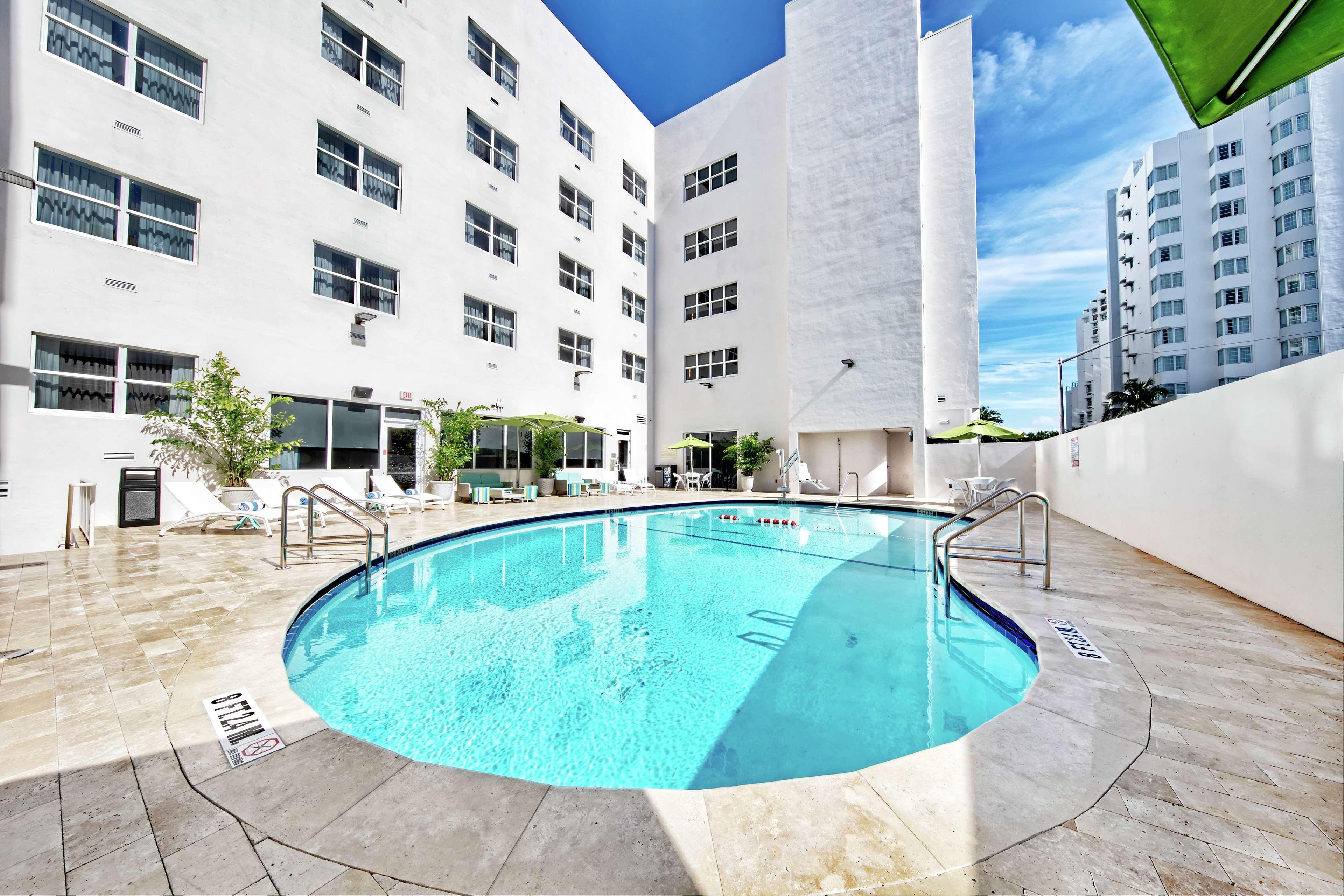 Hotel Continental Miami Beach, Tapestry Collection By Hilton