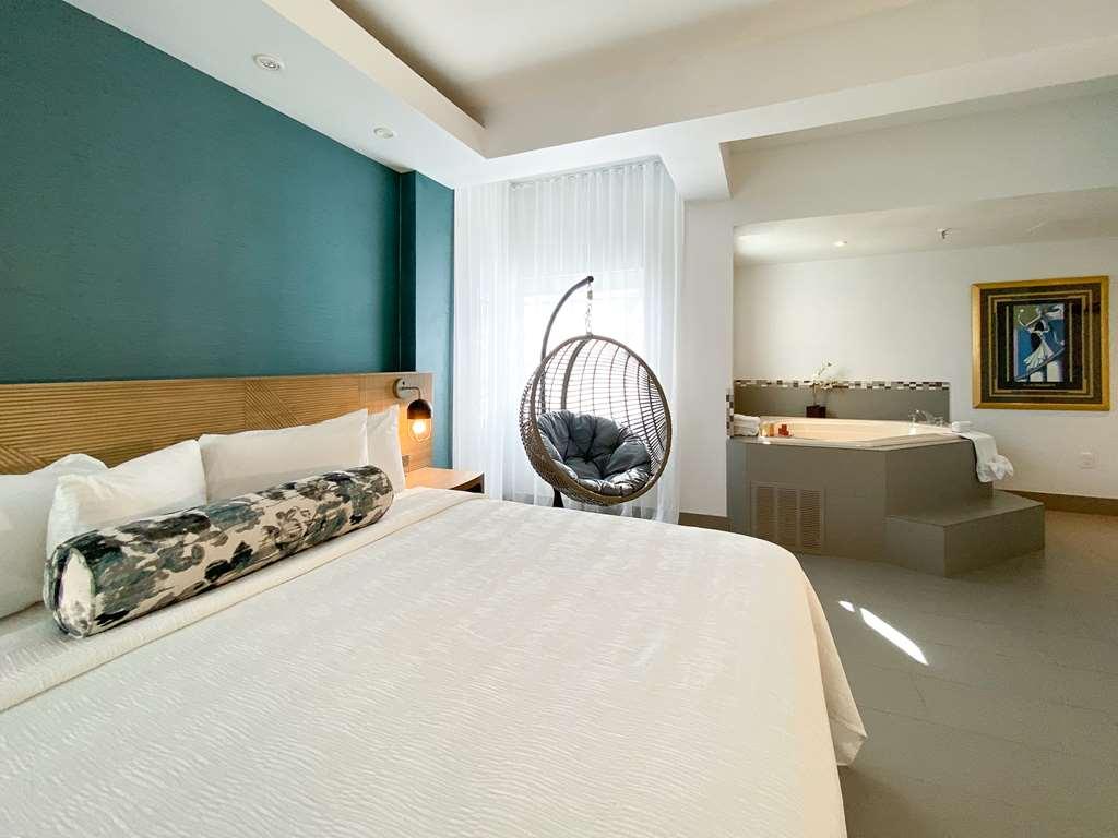 Marseilles Beachfront 4*