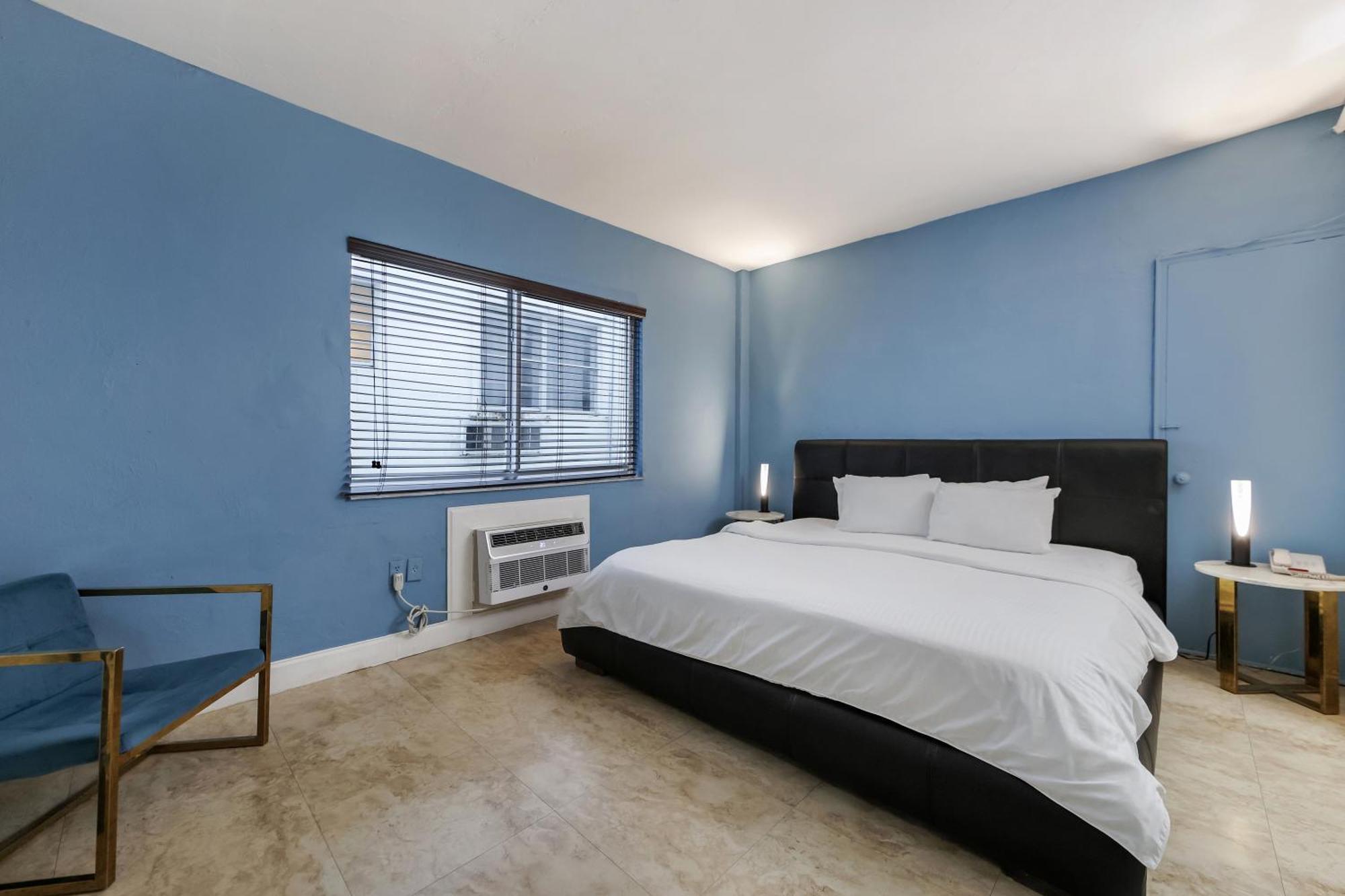 Starlite Miami Beach