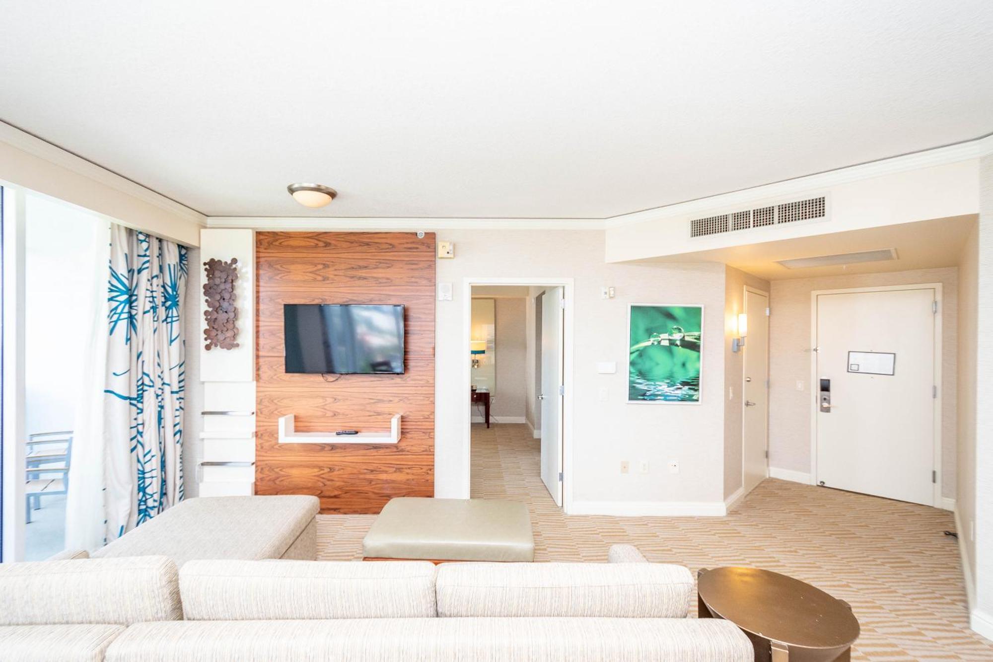 Trump Intl 2 Bedroom 1600 Sf Ocean And Bay View