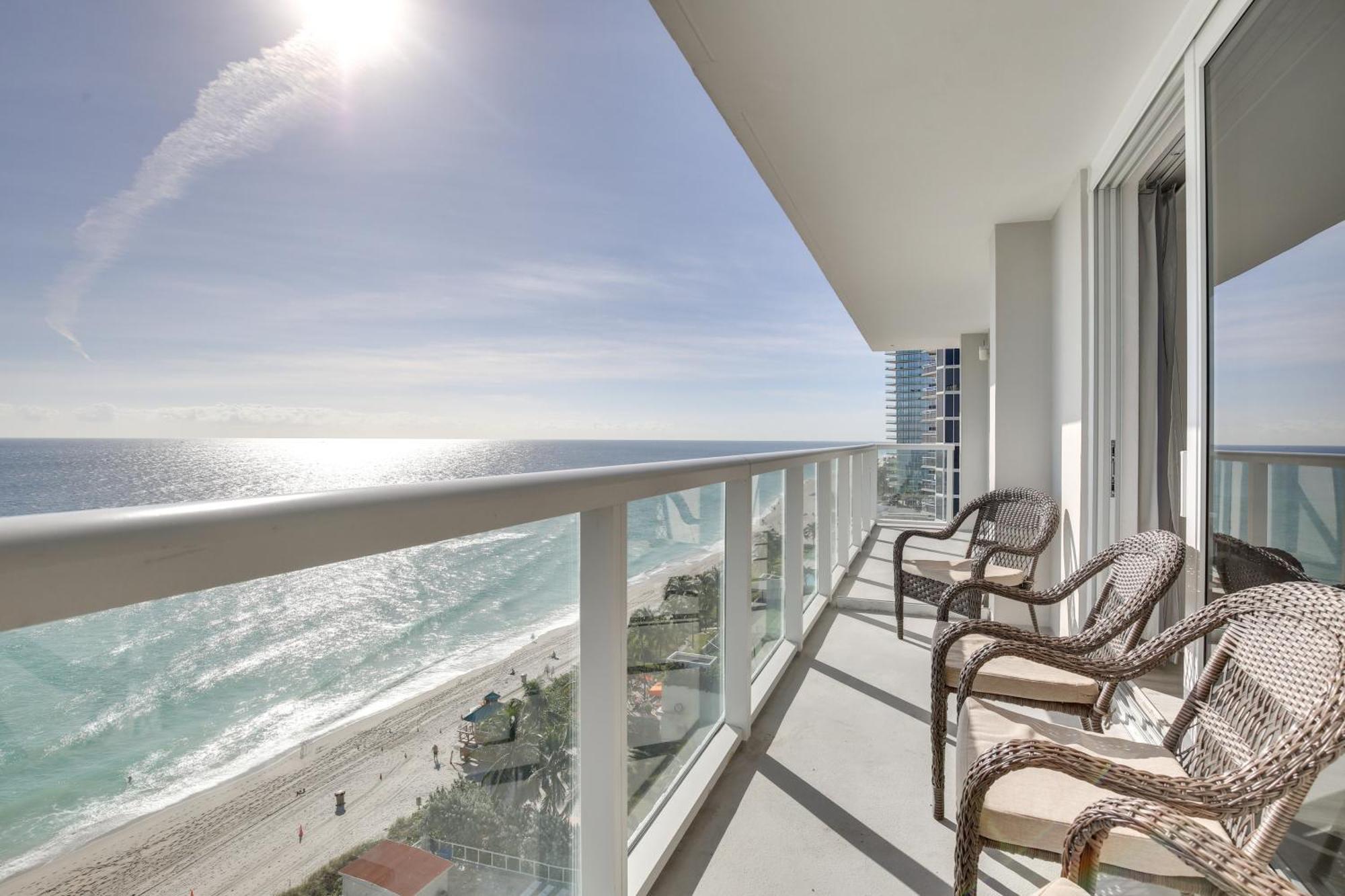 Sunny Isles Retreat With Perks! Apartment