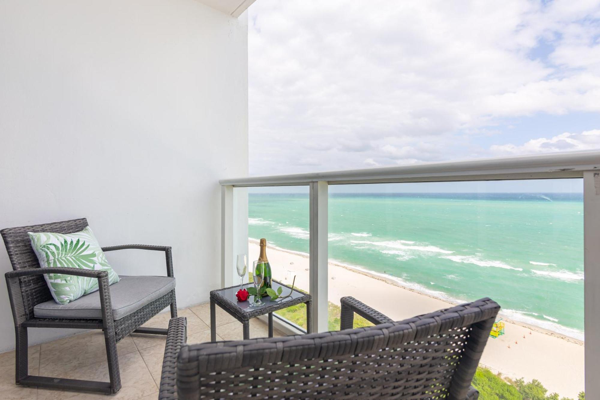 Girasole * Miami Beach