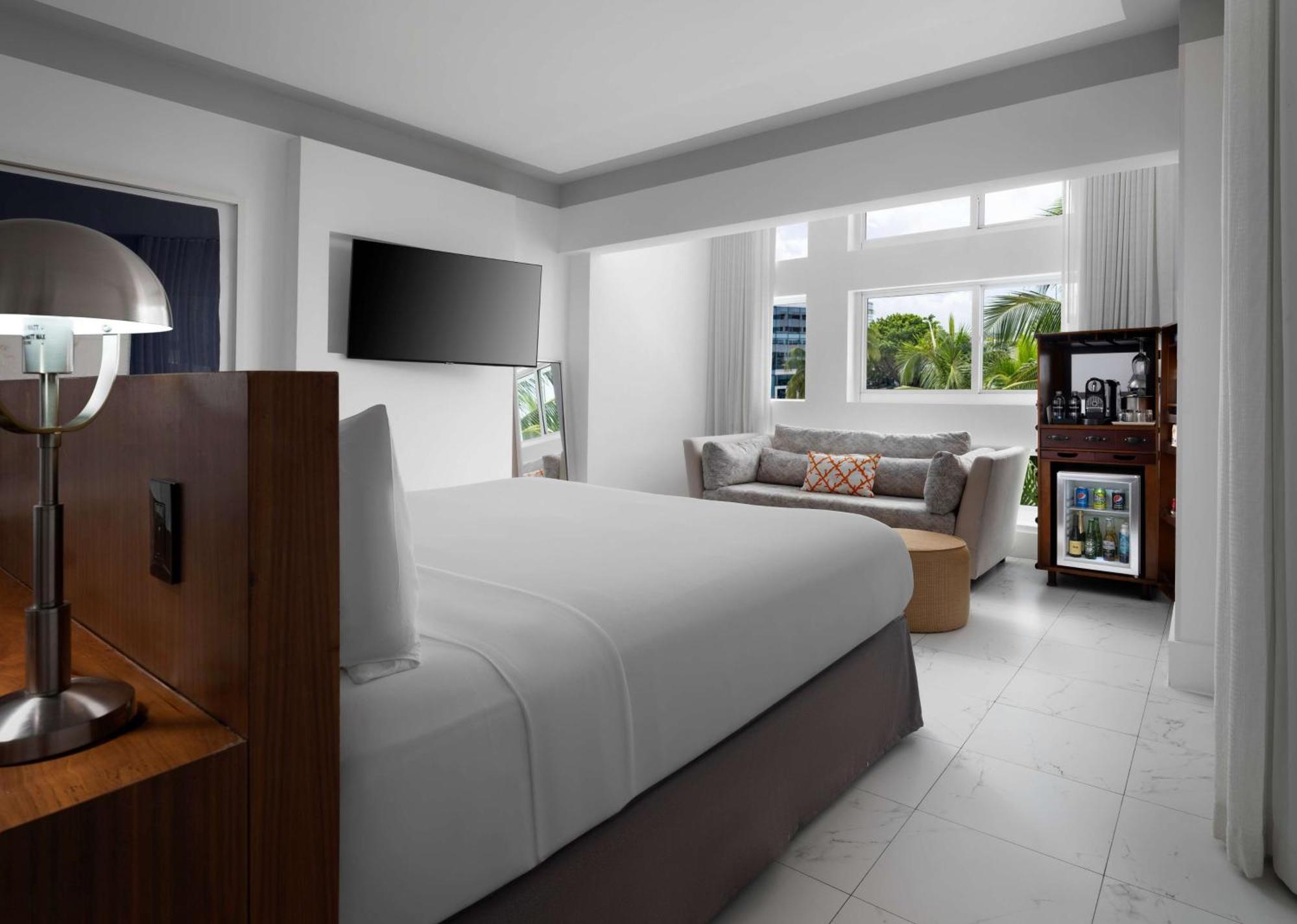 Hotel Nautilus Sonesta Miami