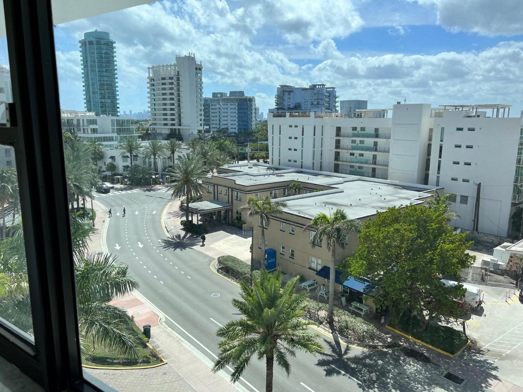 Ocean Front Units At Miami Appartamento