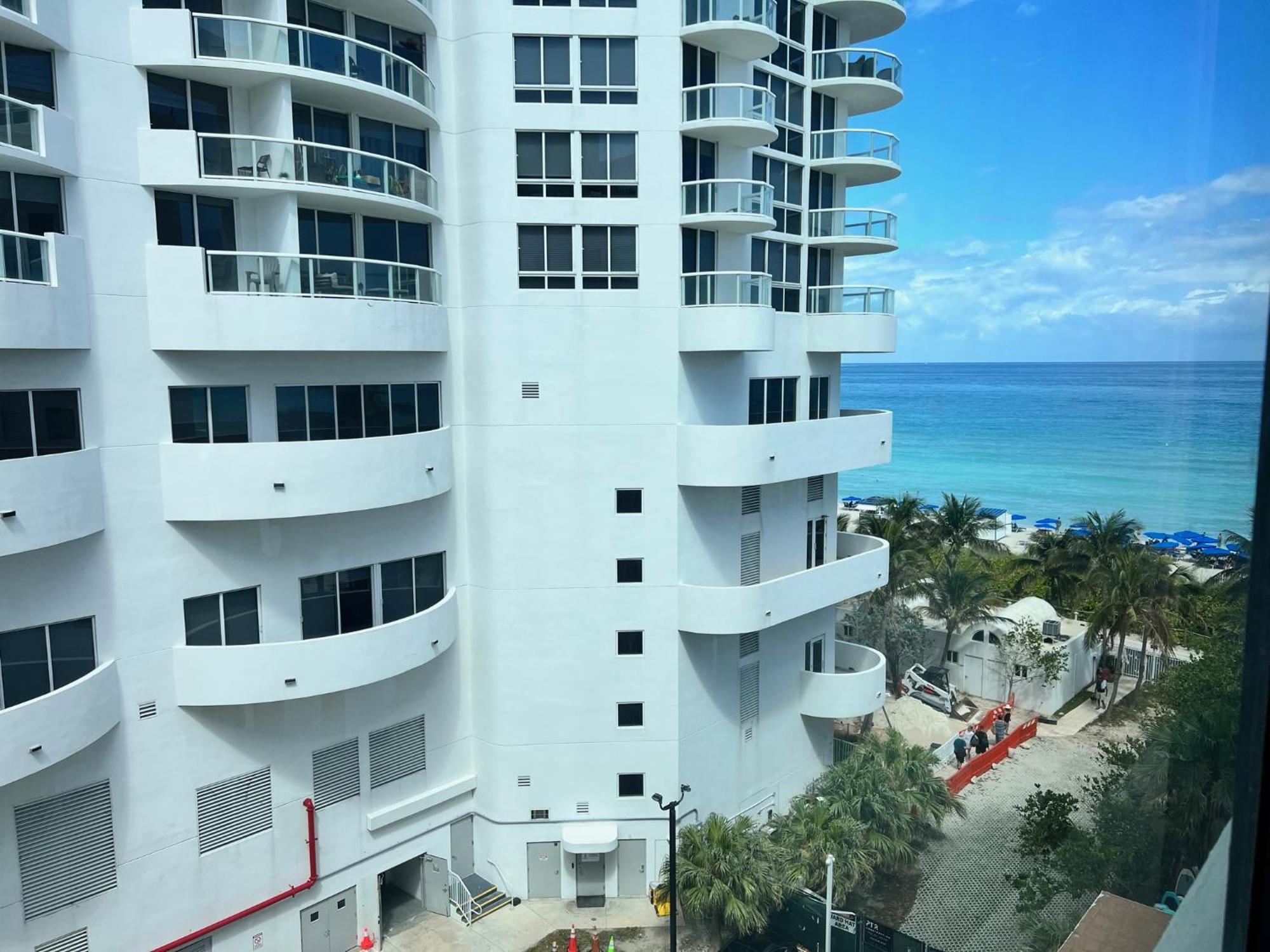 Ocean Front Units At Miami Appartamento
