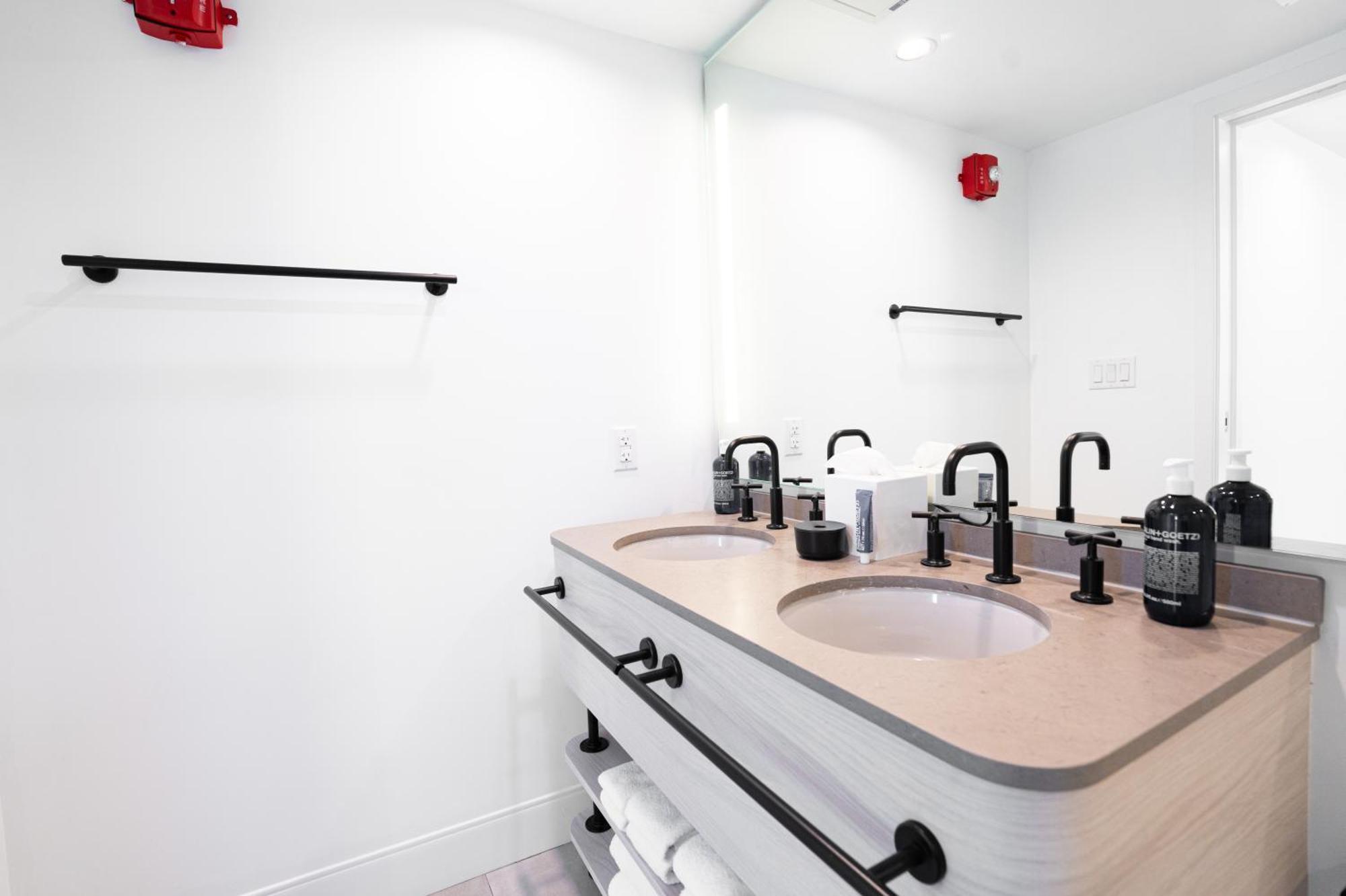 Greystone - Adults Only Miami Beach