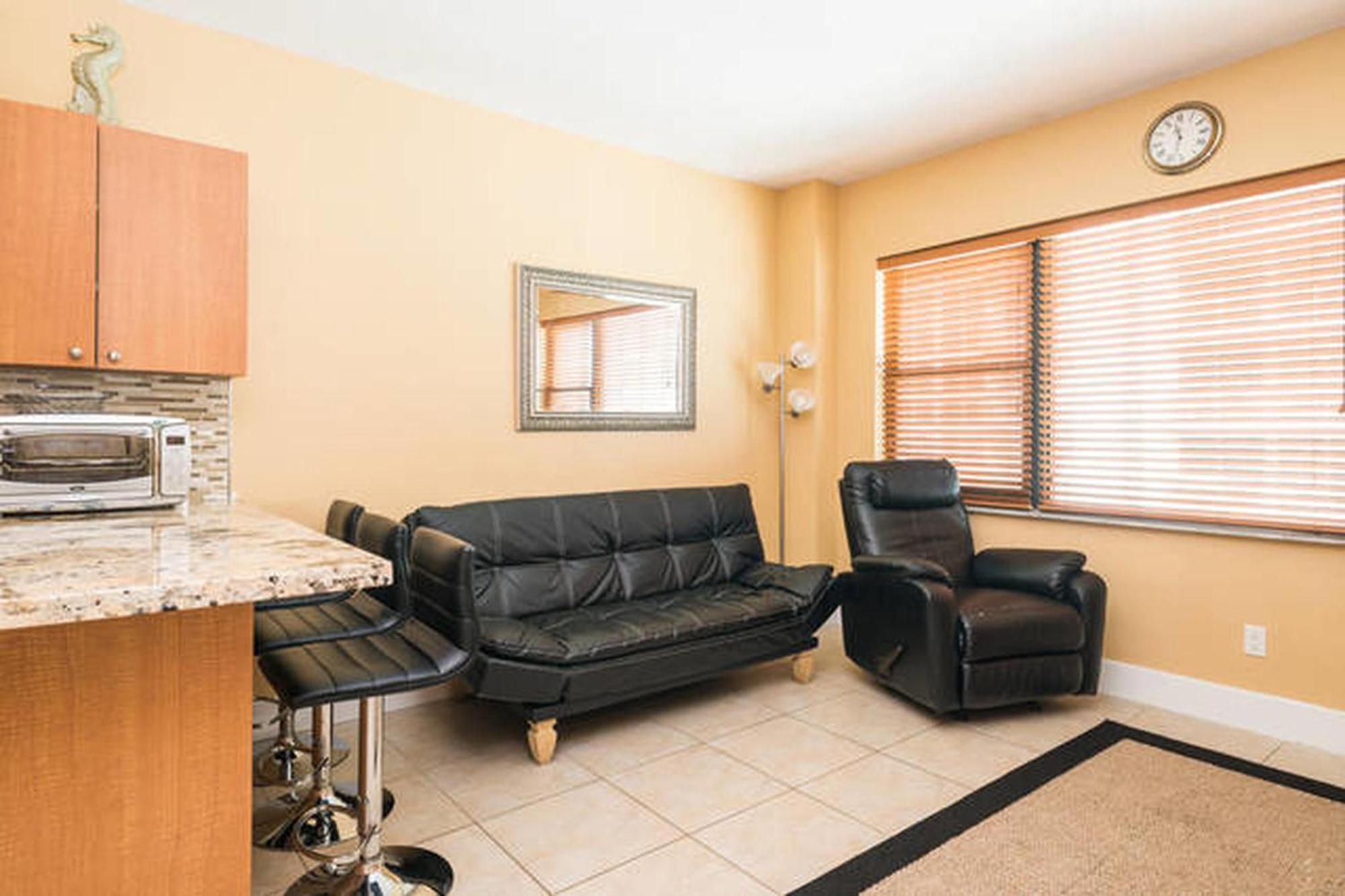 Casablanca On The Apartamento Miami Beach