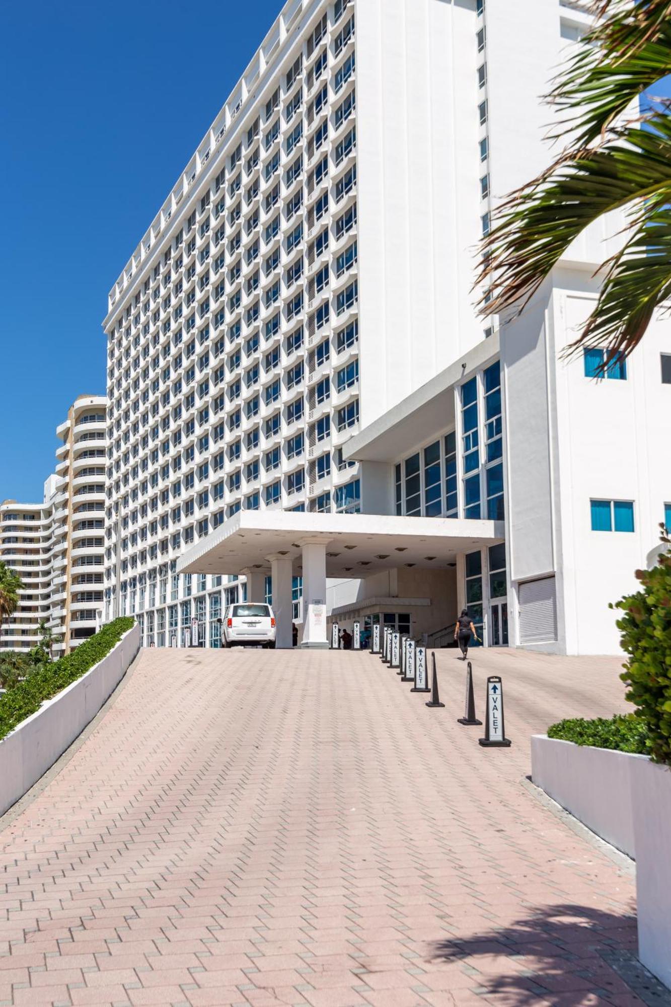 Aparthotel Girasole *