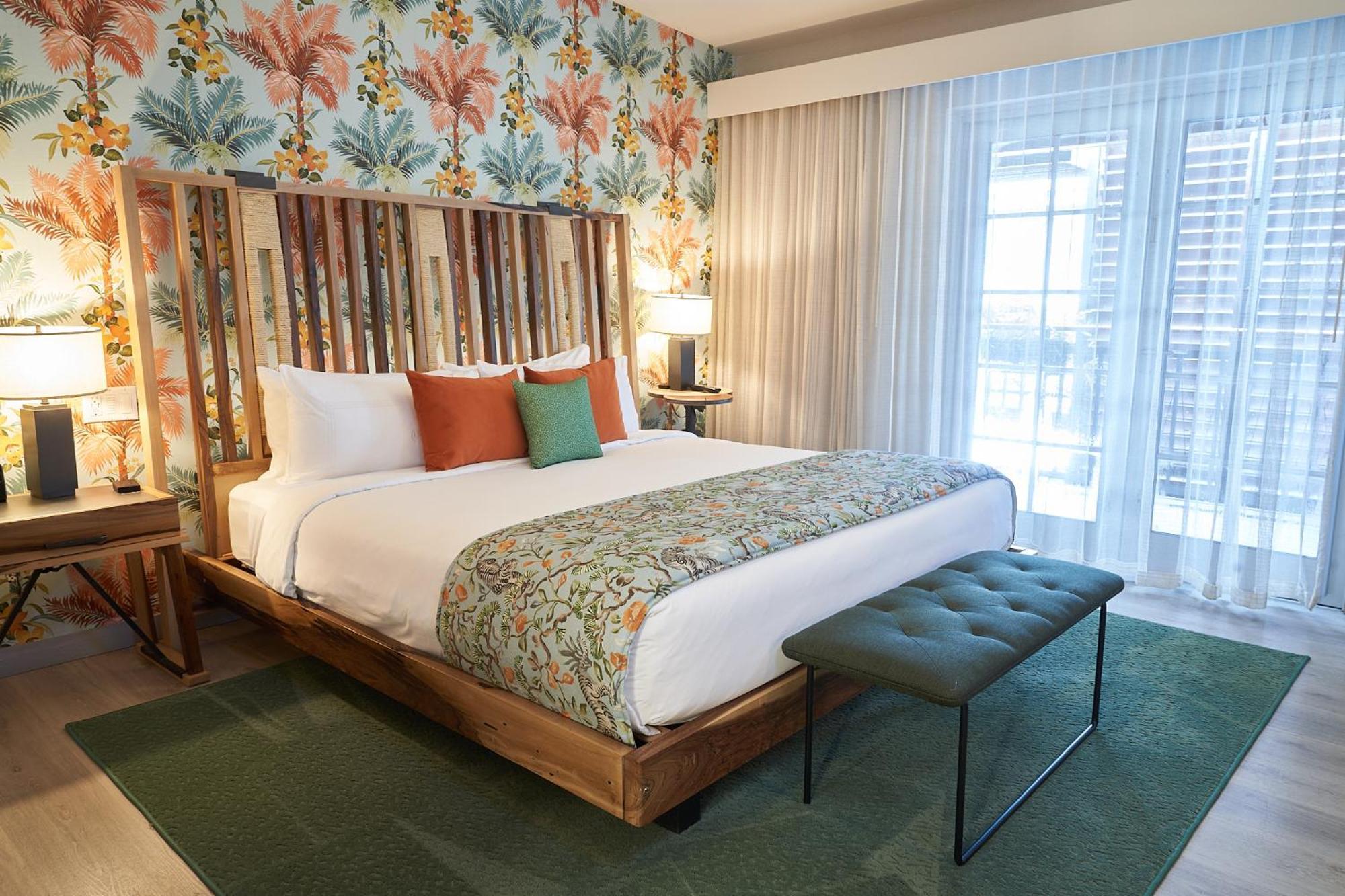 Lennox Miami Hotel