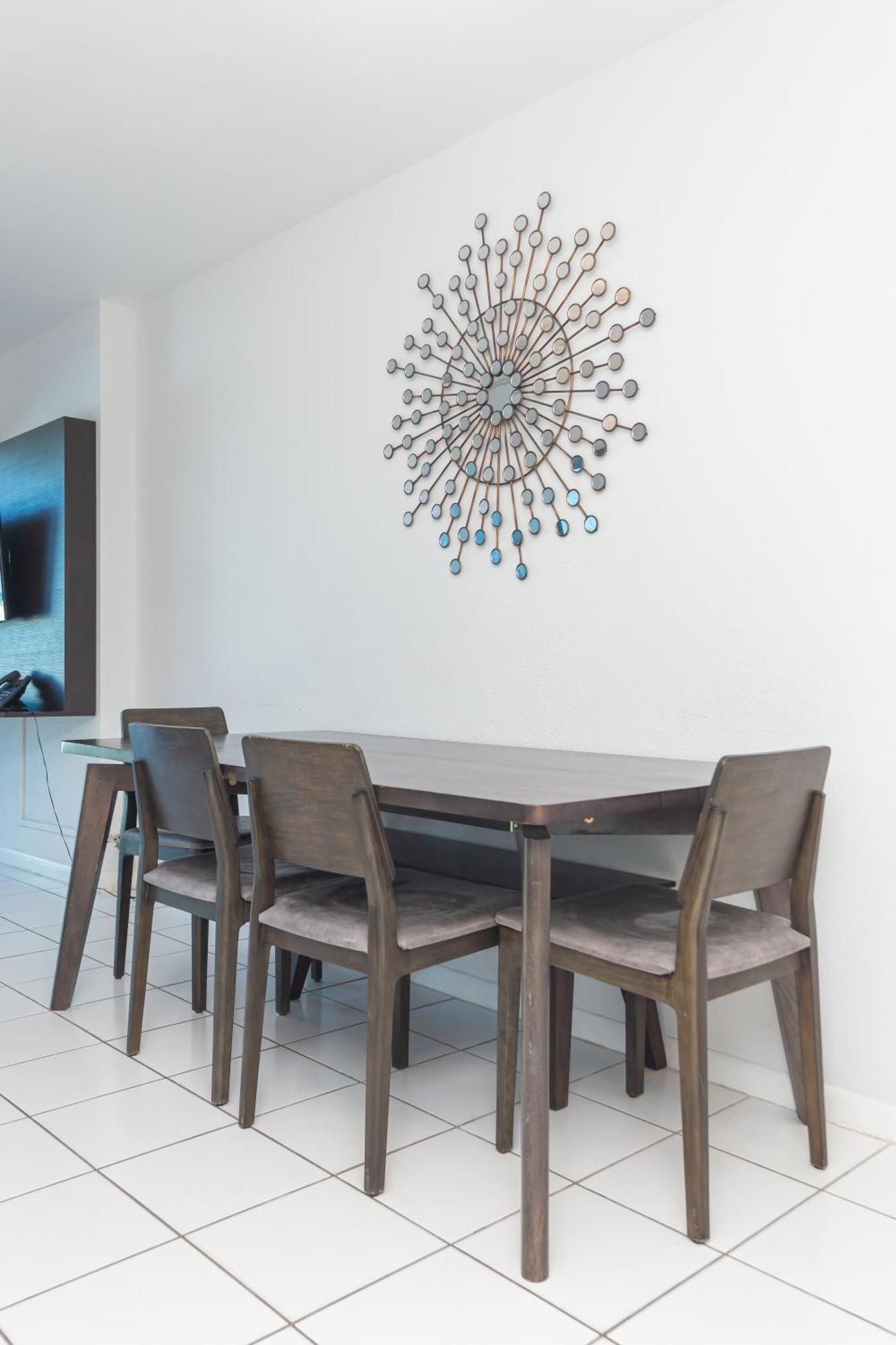 Girasole Aparthotel