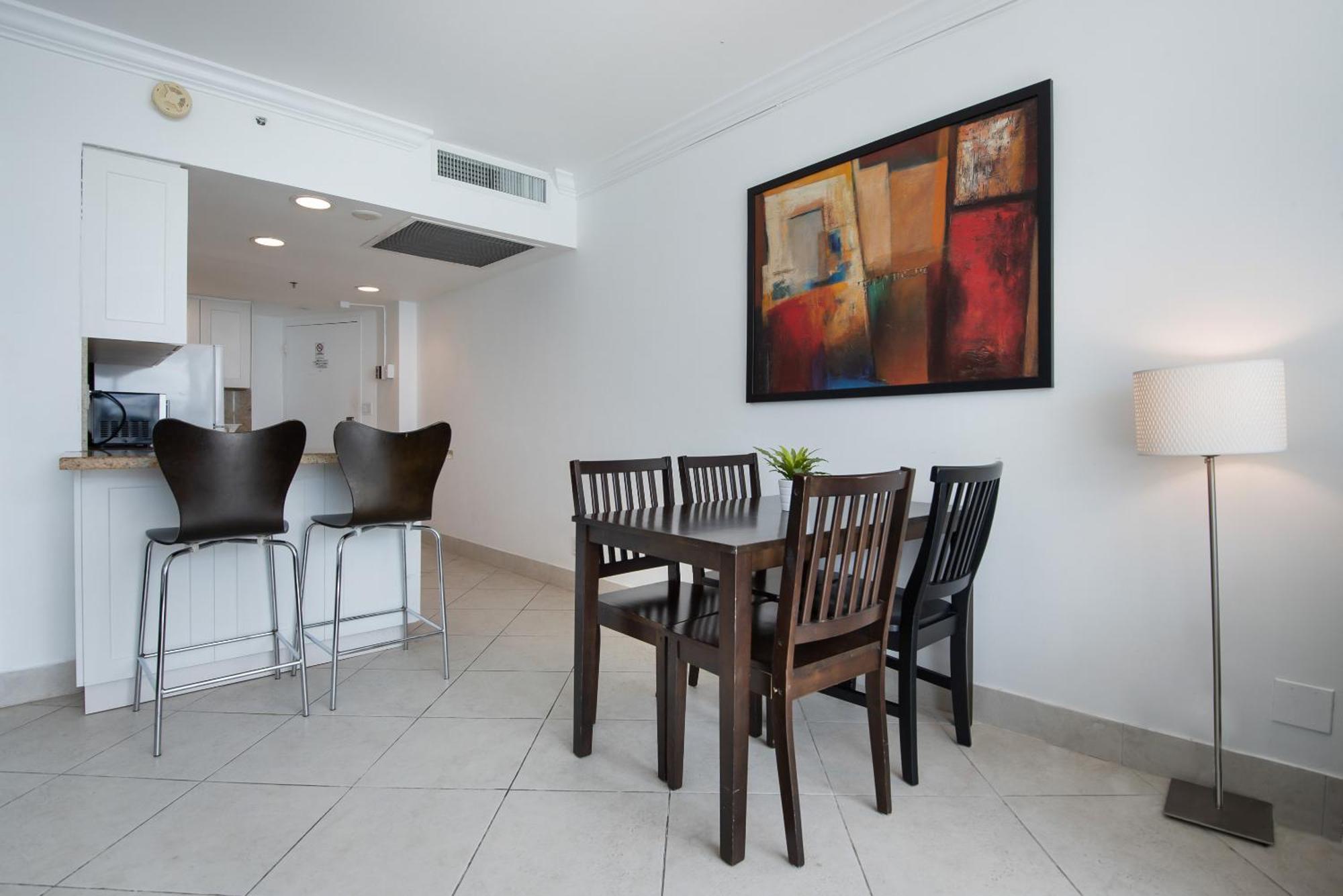 Castle 732 Ocean View With Pool, Tennis, Access, Free Parking