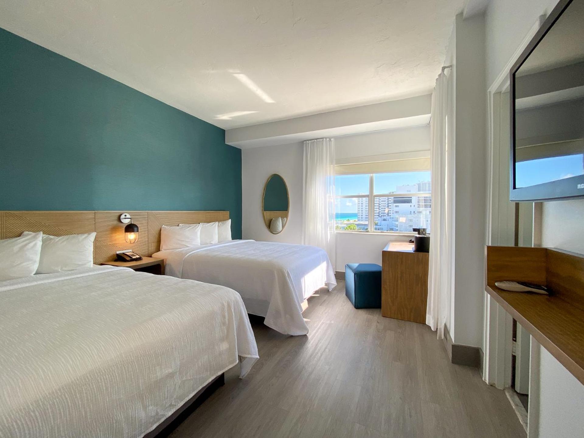 Marseilles Beachfront Hotel