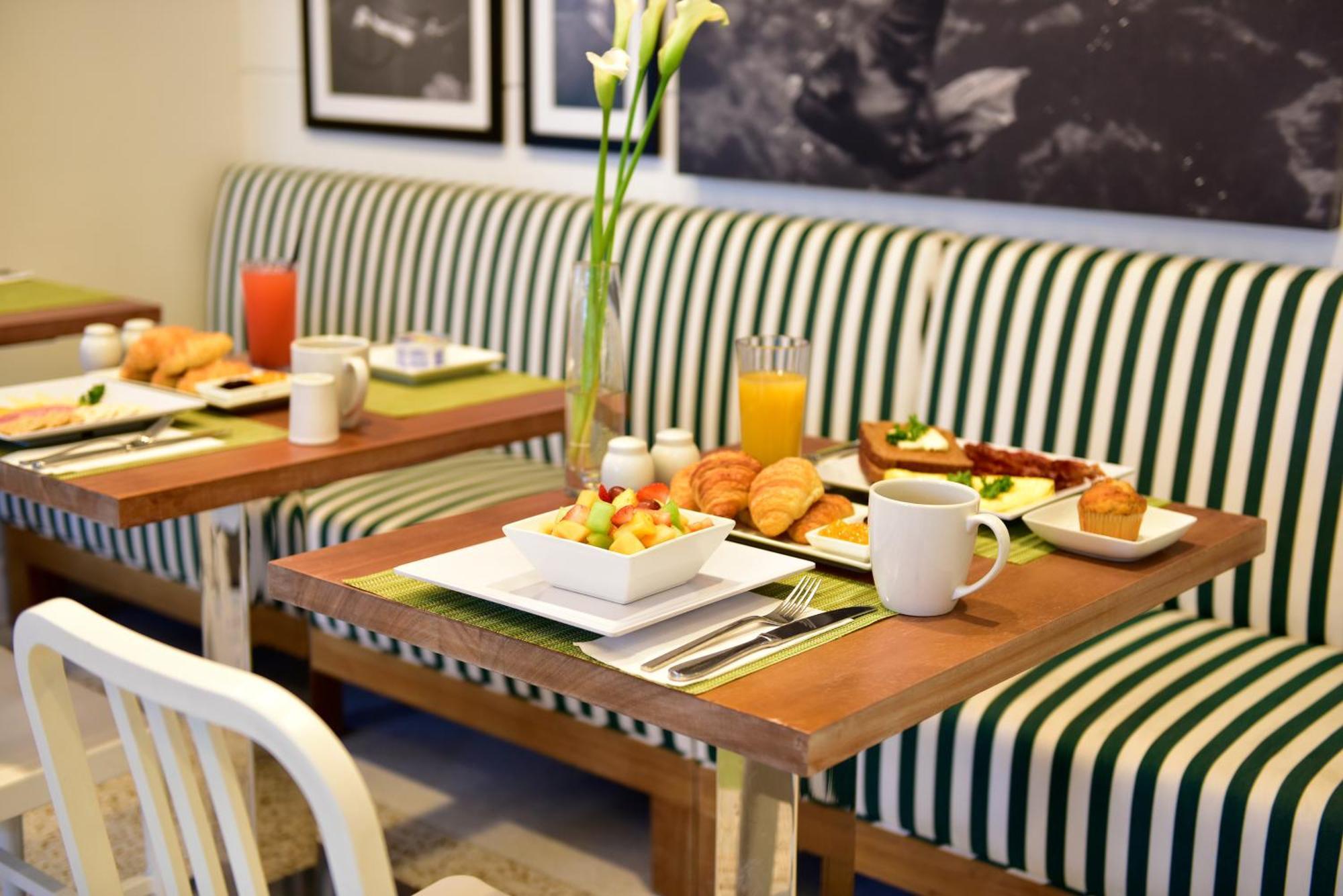 Hotel Pestana South