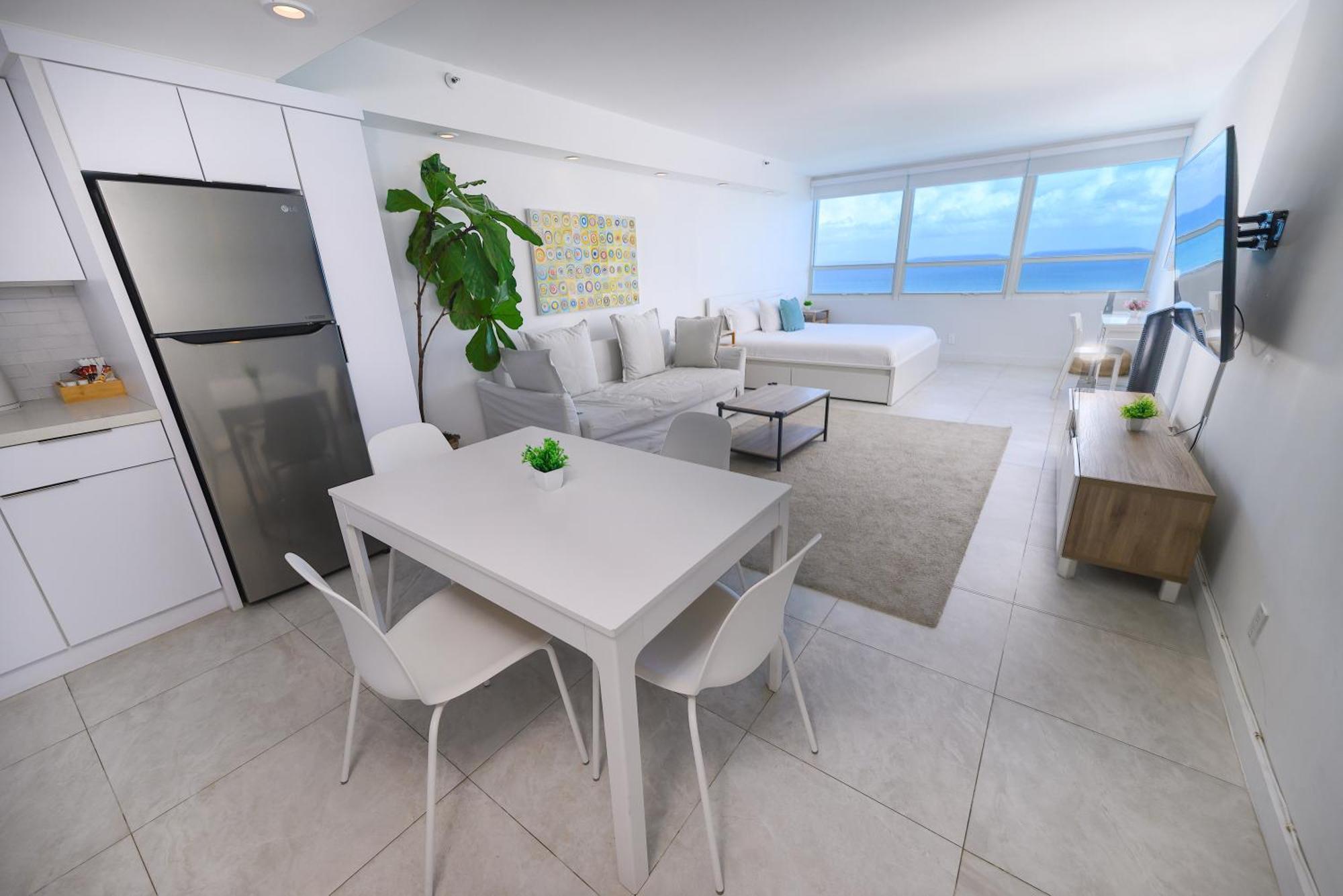 Seastays Aparthotel *