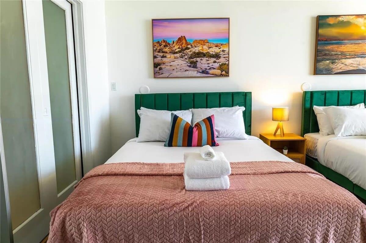 Stylish In South With Ocean Views * Miami Beach