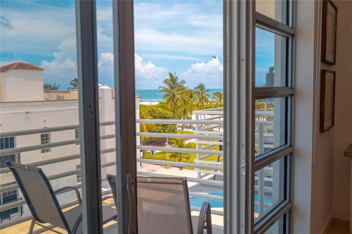 Stylish In South With Ocean Views Miami Beach