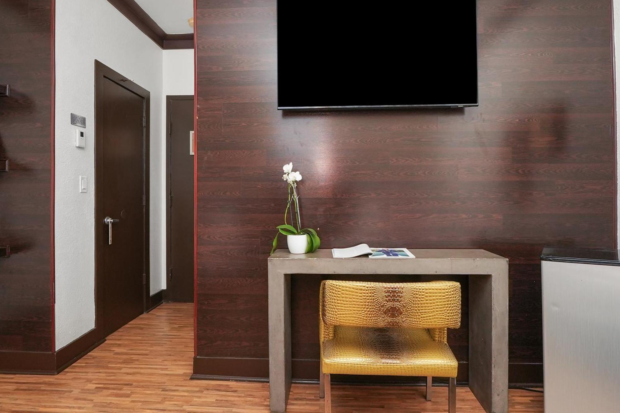 Hotel Chelsea 3*