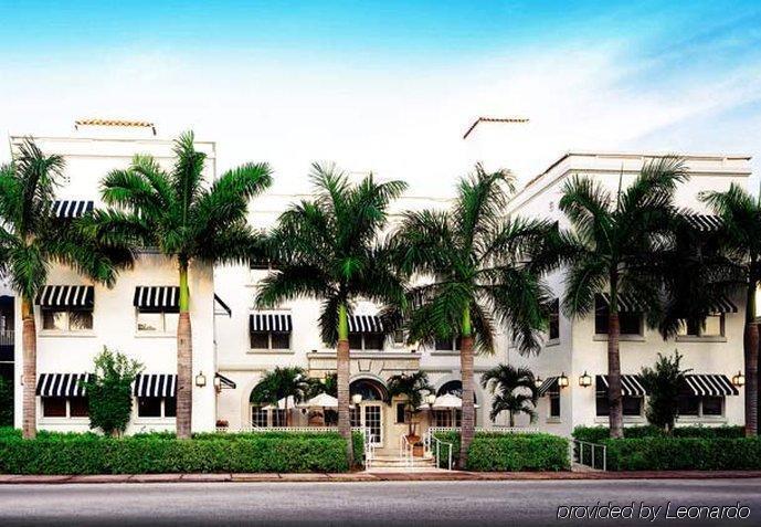 Hotel Blue Moon