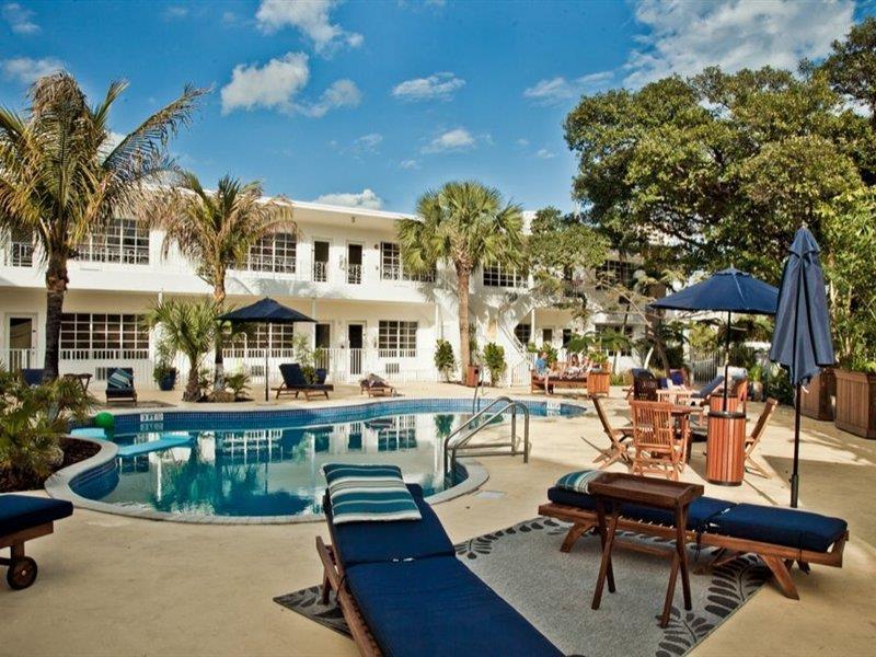 Hotel Tradewinds Miami 3*