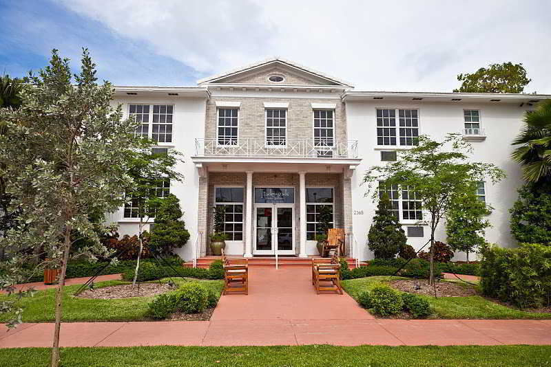 Tradewinds Miami 3*